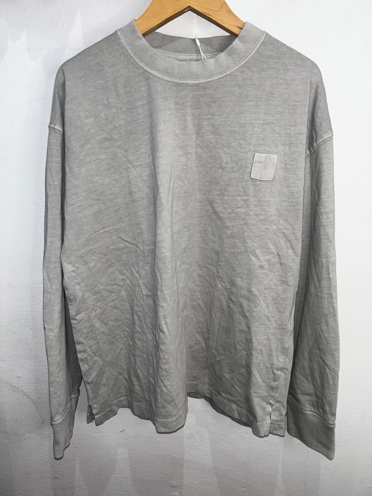 Light grey patch detail longsleeve 10y