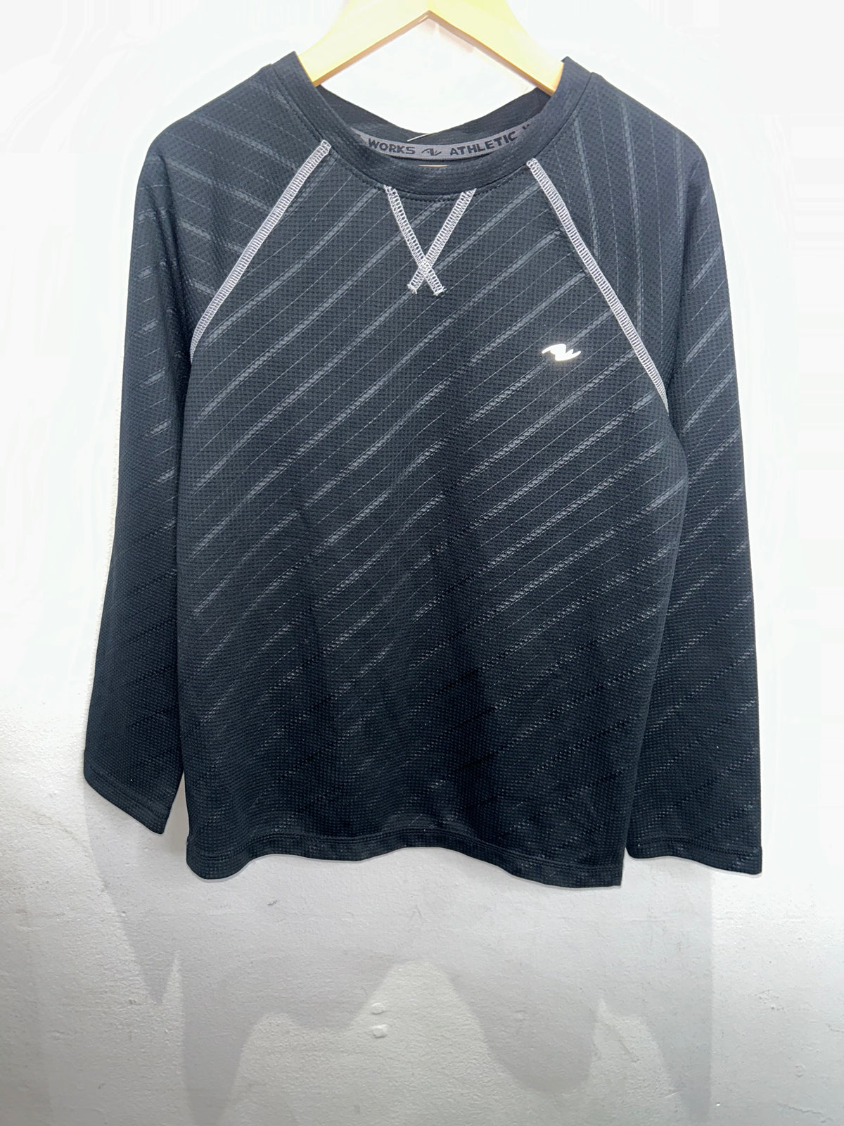 Black quick dry activewear longsleeve 7-8y