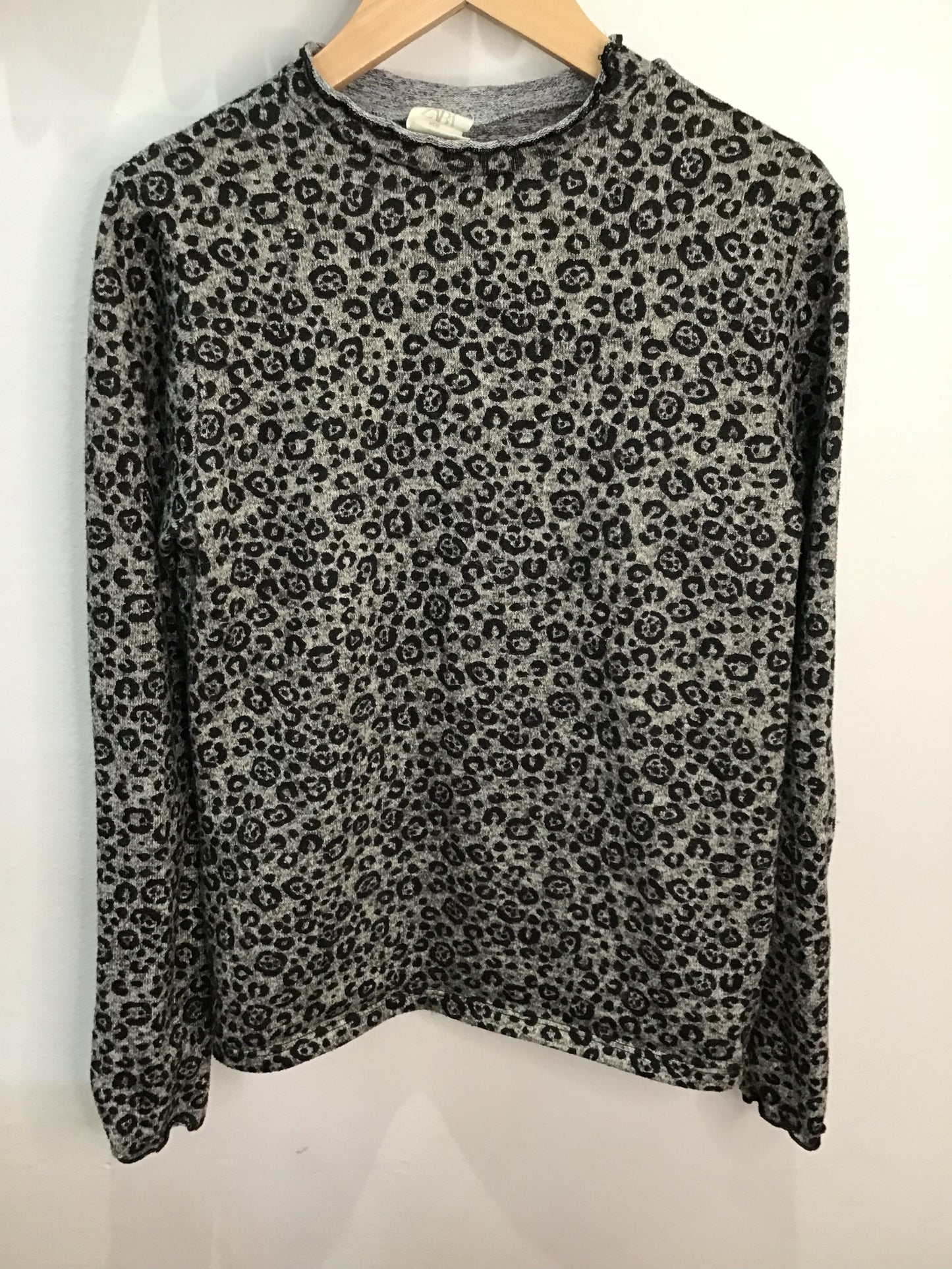 Sweater grey leopard 11-12y