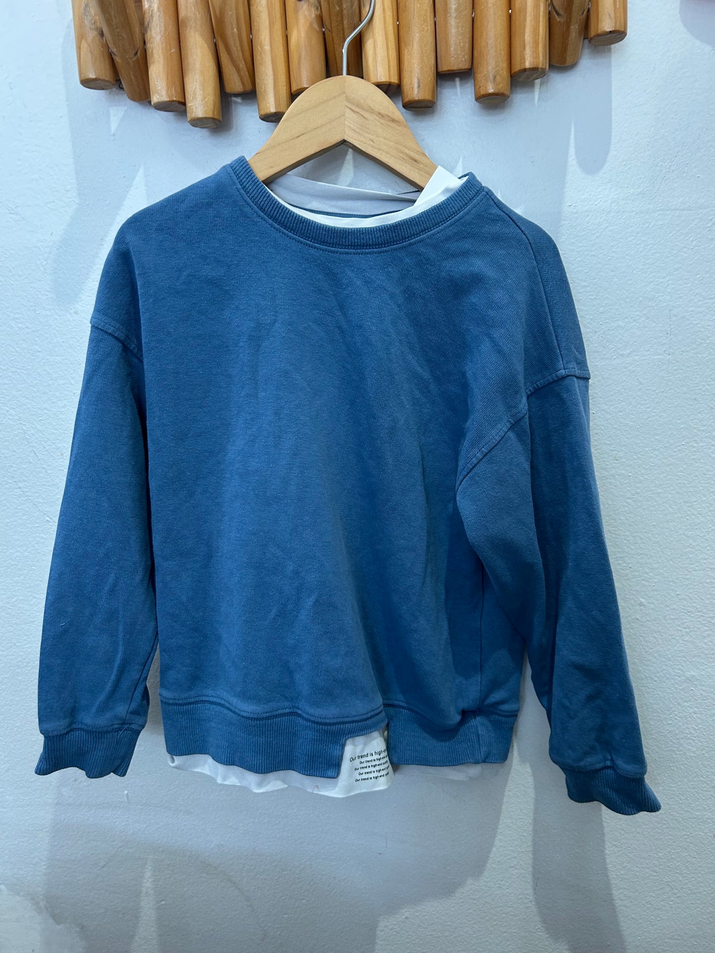 Blue pullover w white detail 5y