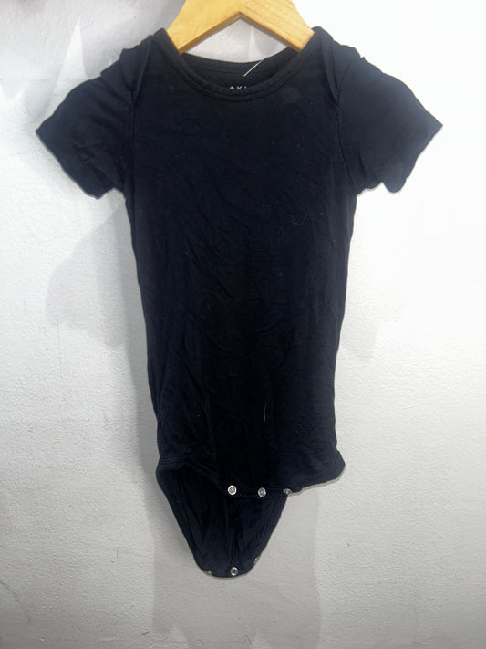 Kyte black onesie 18-24m B