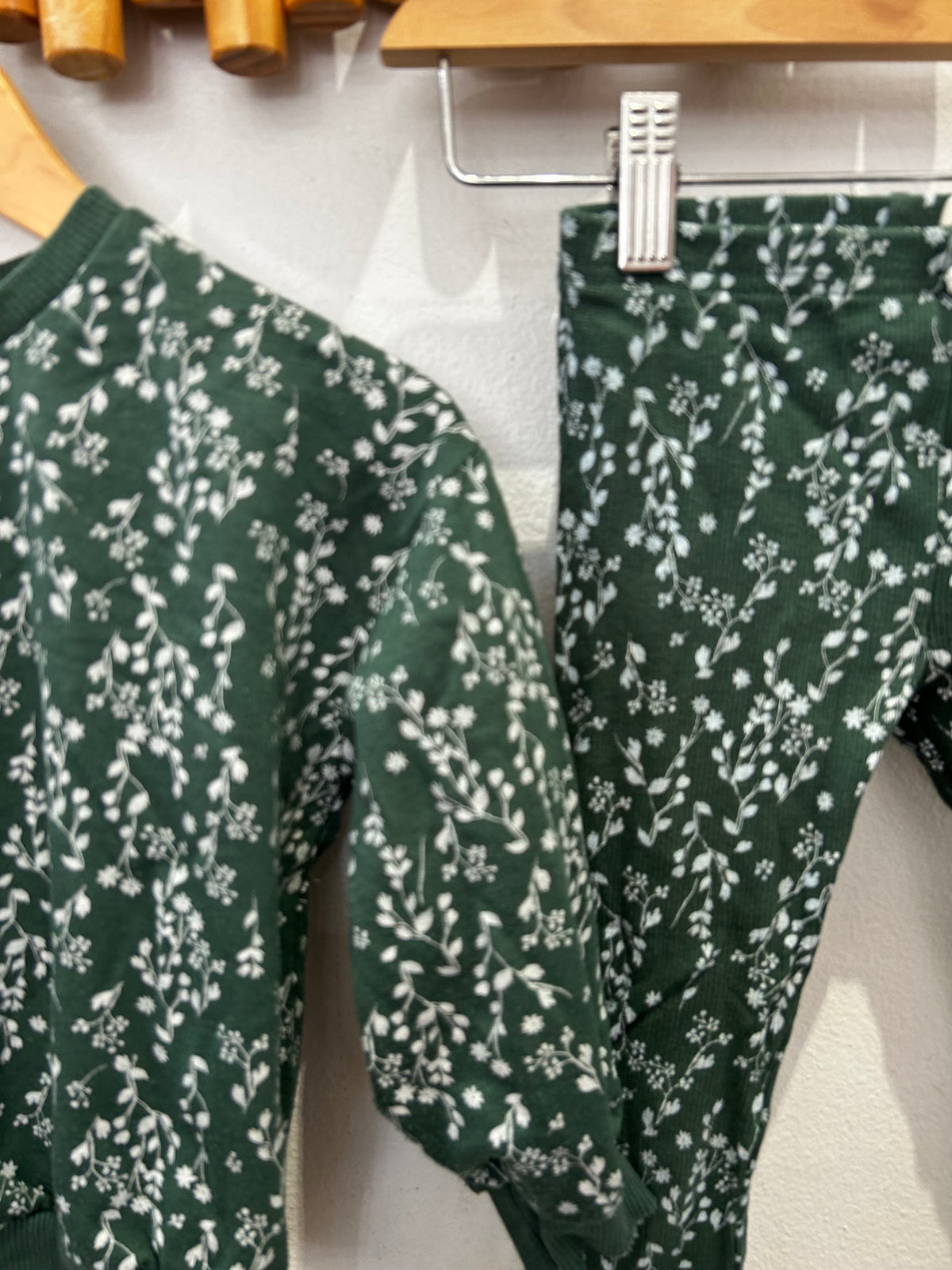 Green floral pullover set 3y