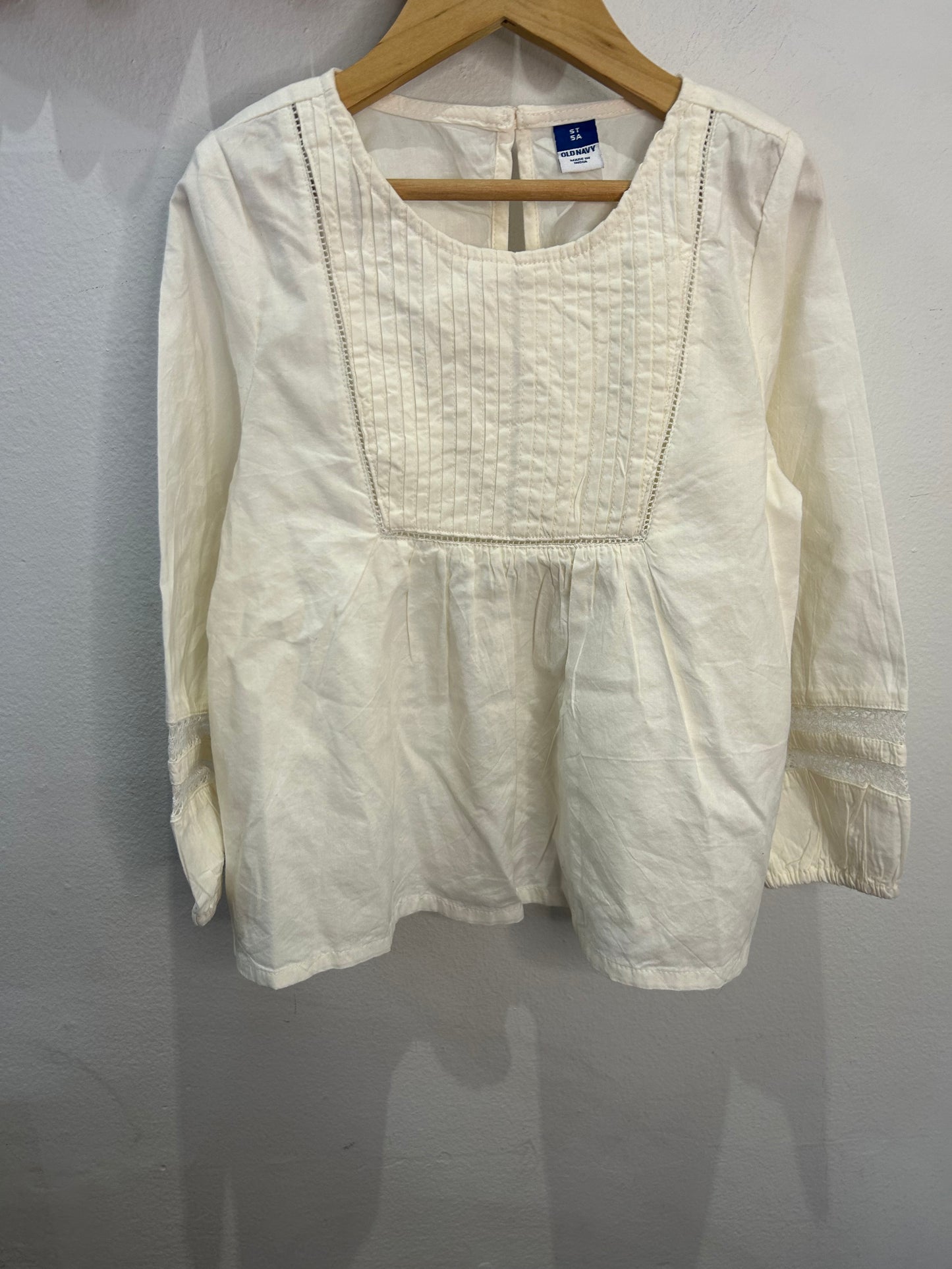 White blouse 5y NEW