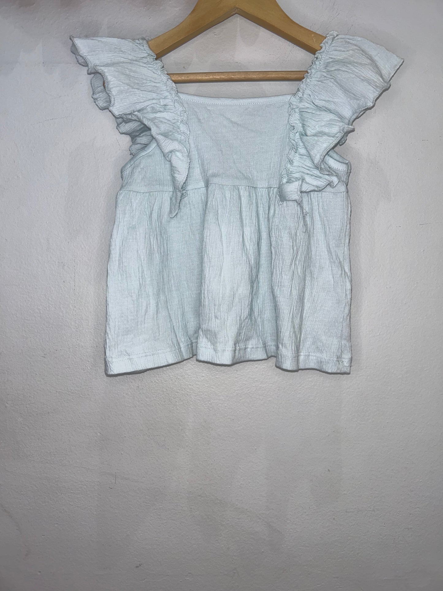 Light blue texture blouse 2-3y