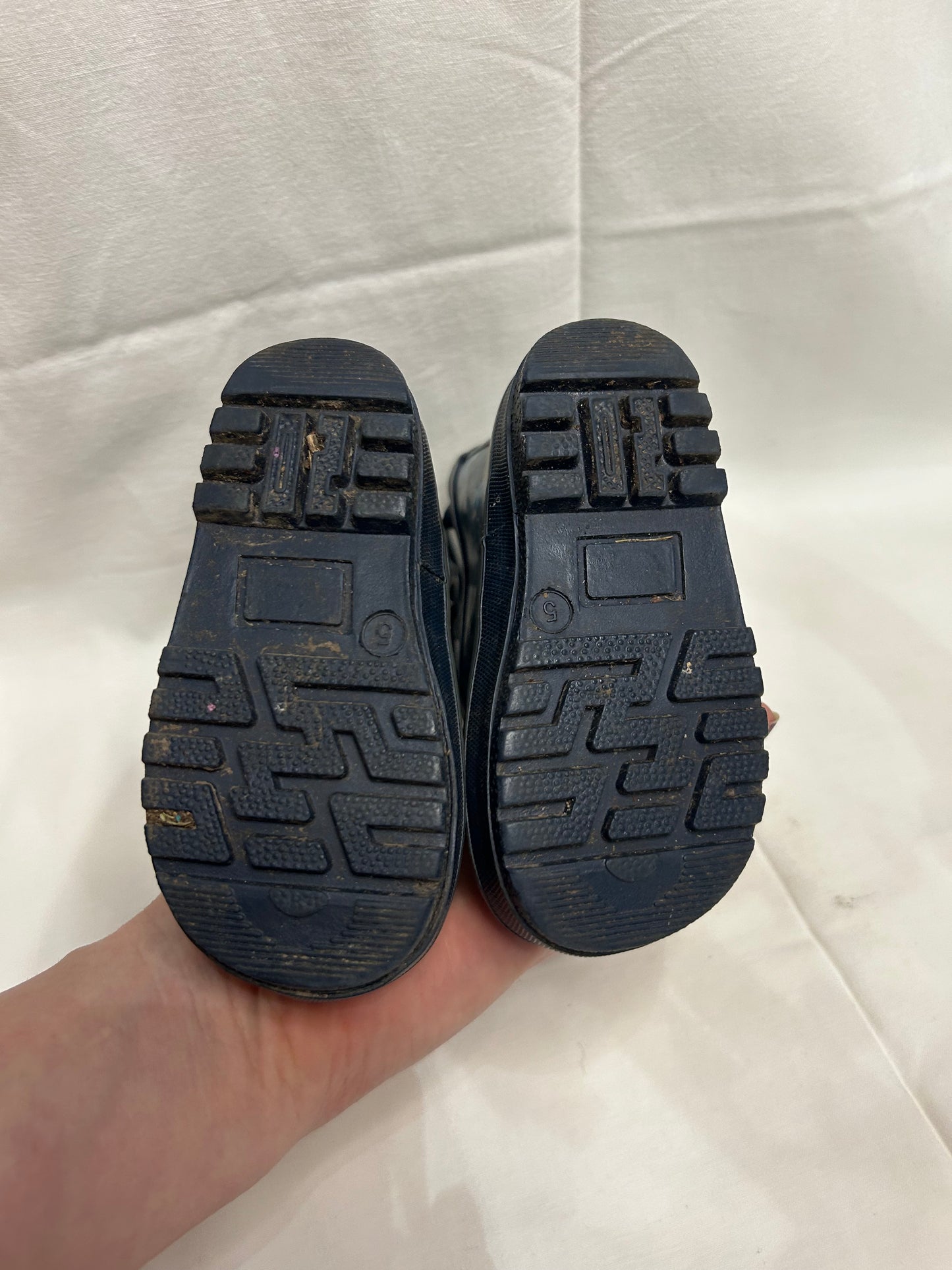 C5 robots rainboots