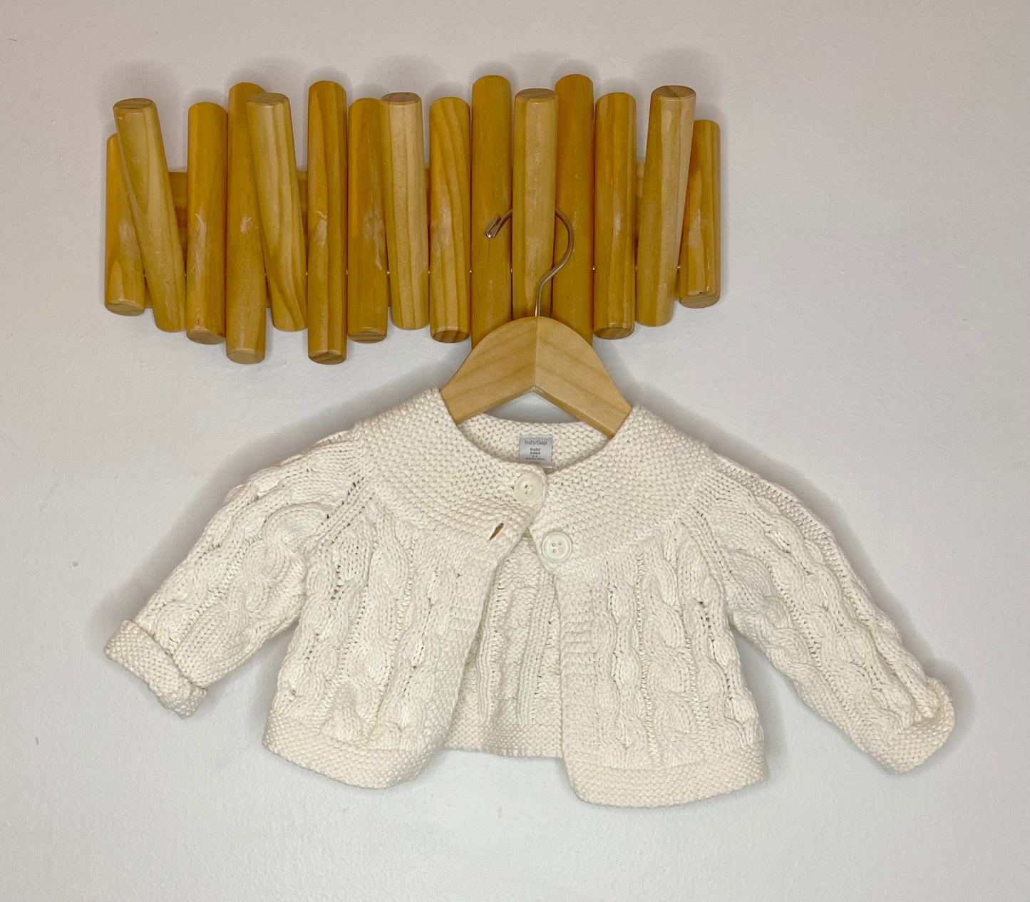 Cable knit cardigan 3-6m