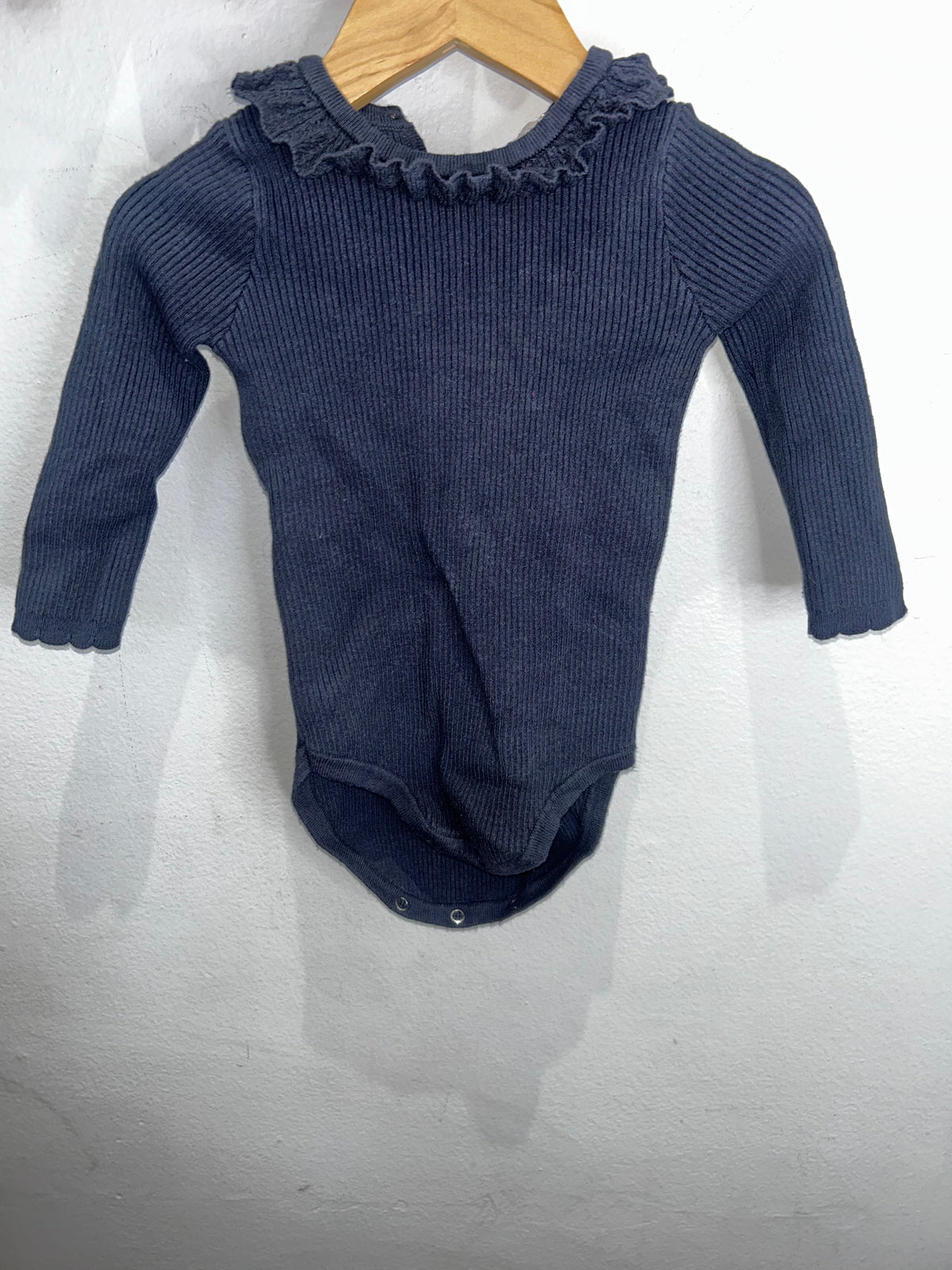 Rylee and Cru ash onesie 12-18m