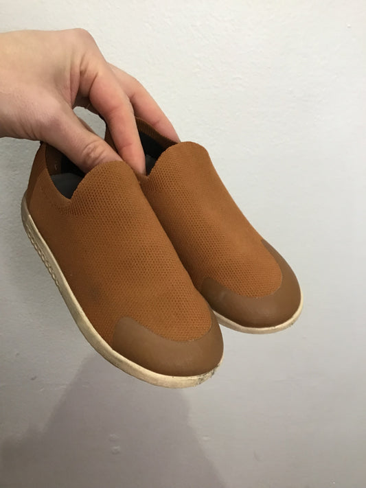 C9 Hey Folks brown**