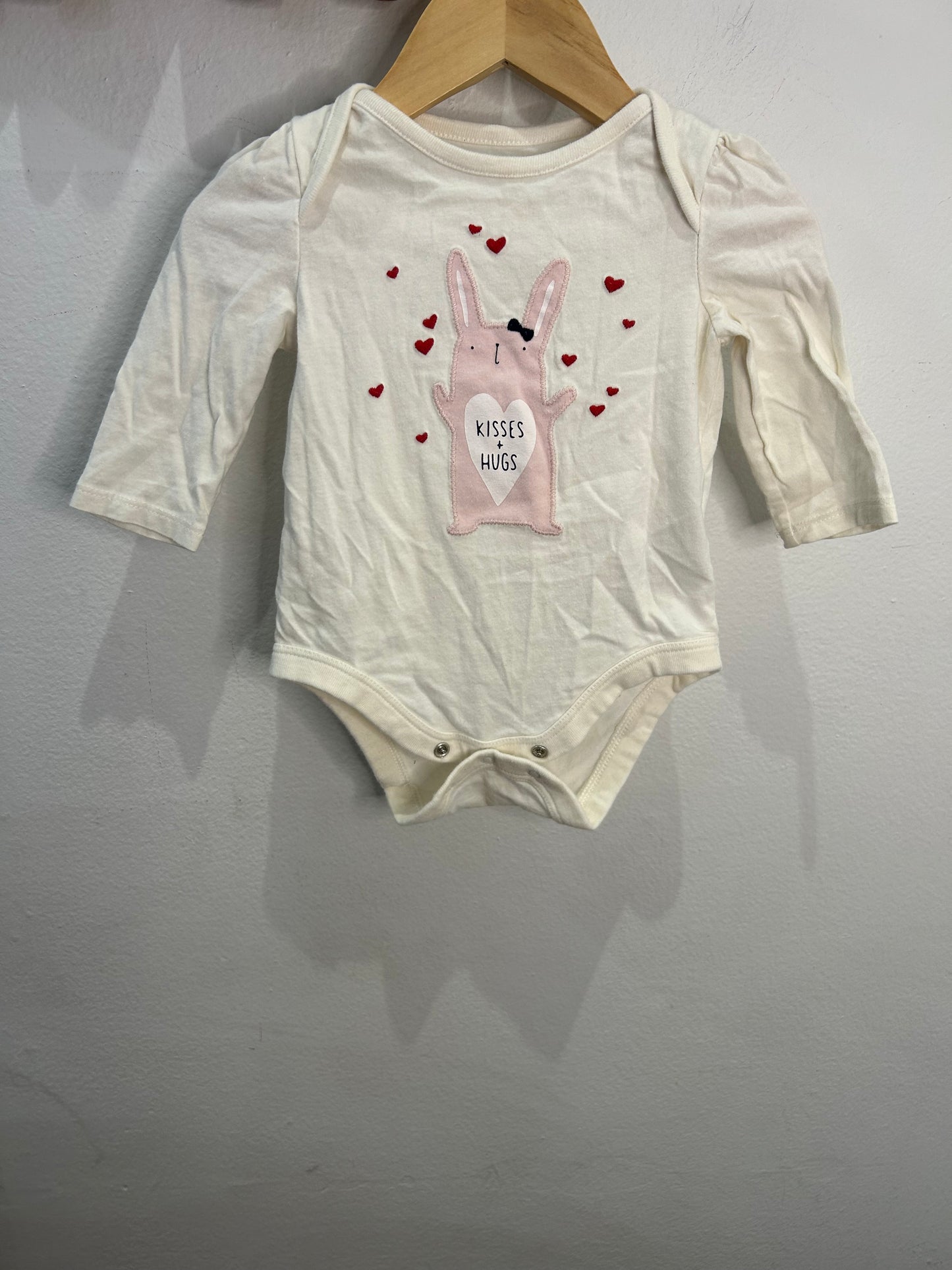 Hugs and kisses onesie 3-6m