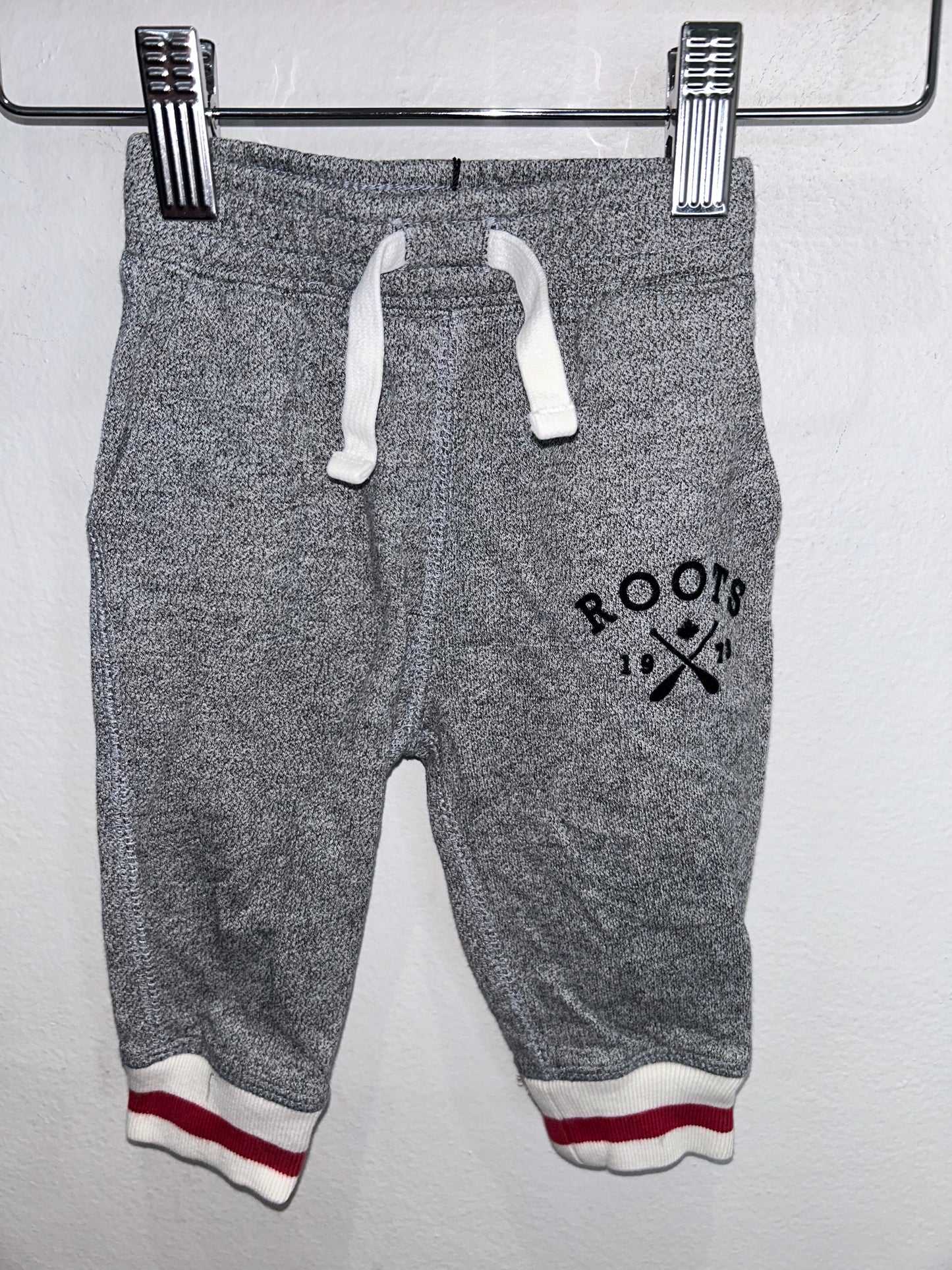 Roots cabin pants 3-6m