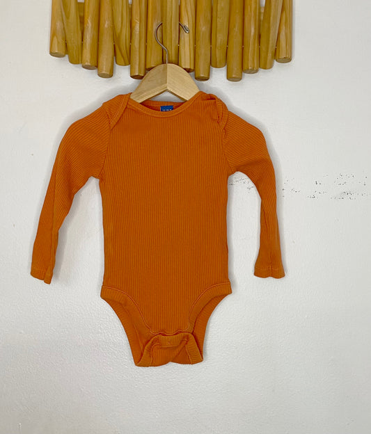 Orange ribbed onesie 12-18m