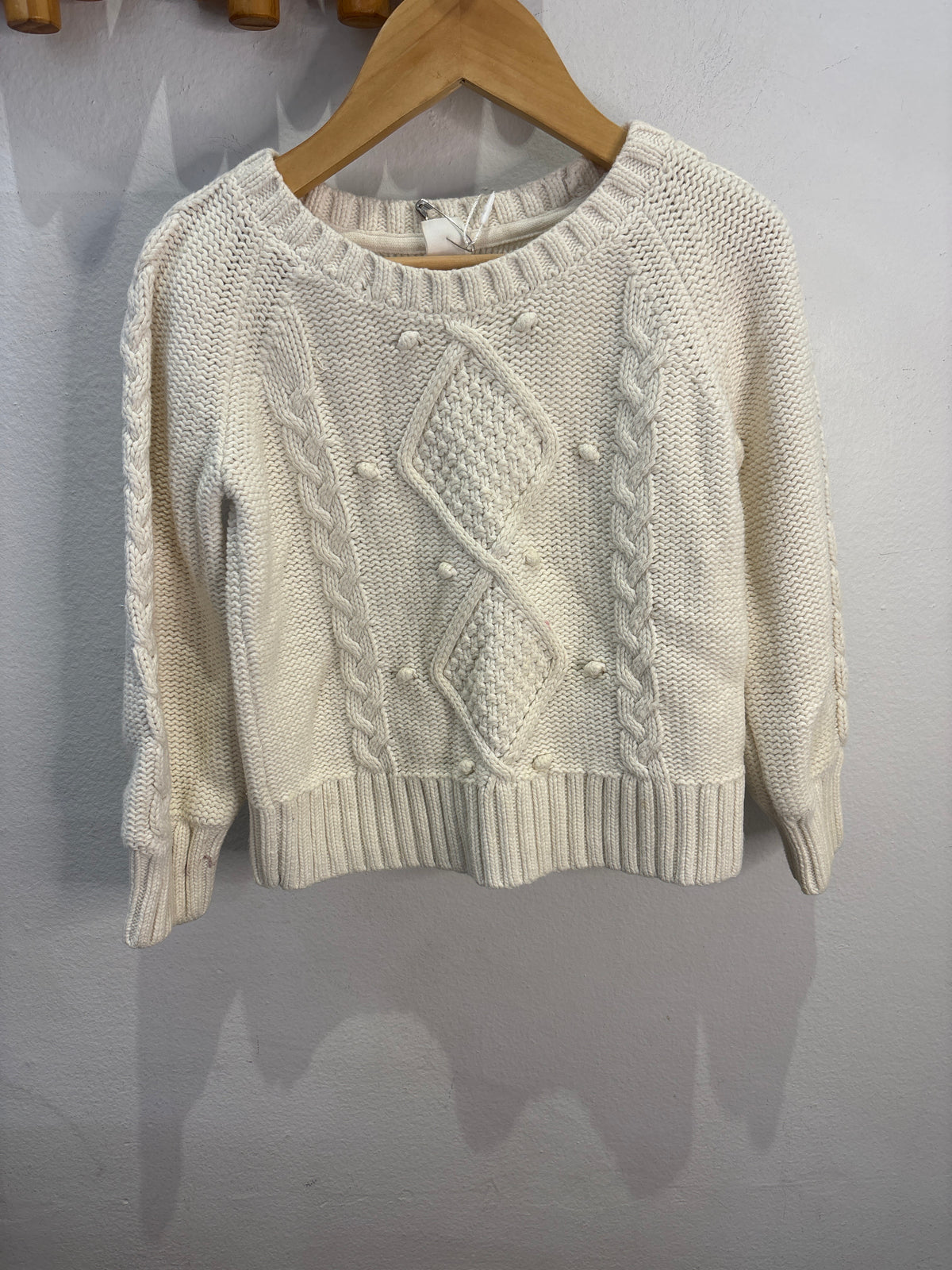 Cream cable knit sweater 4y**