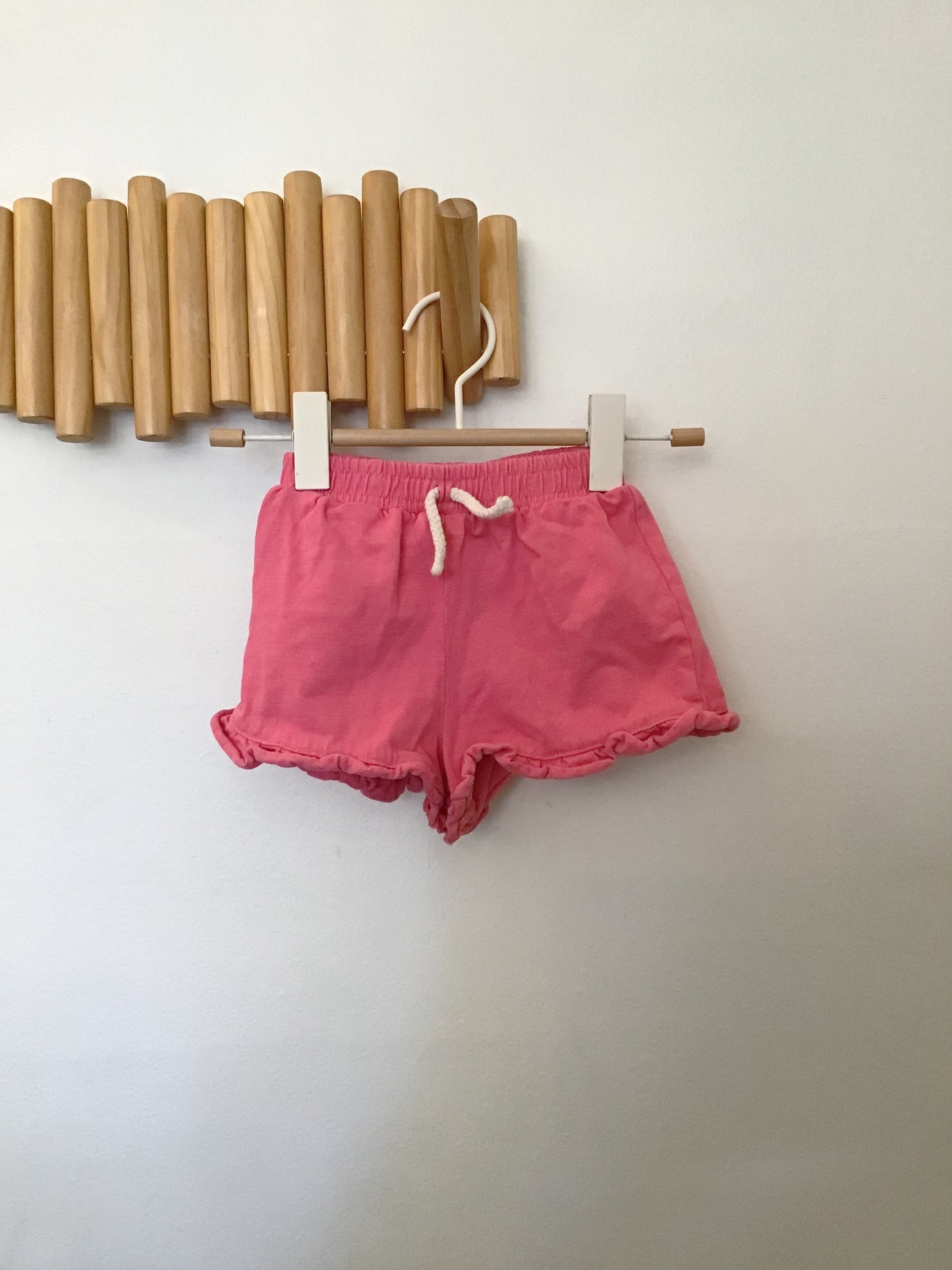 Pink frilly shorts 2-3y