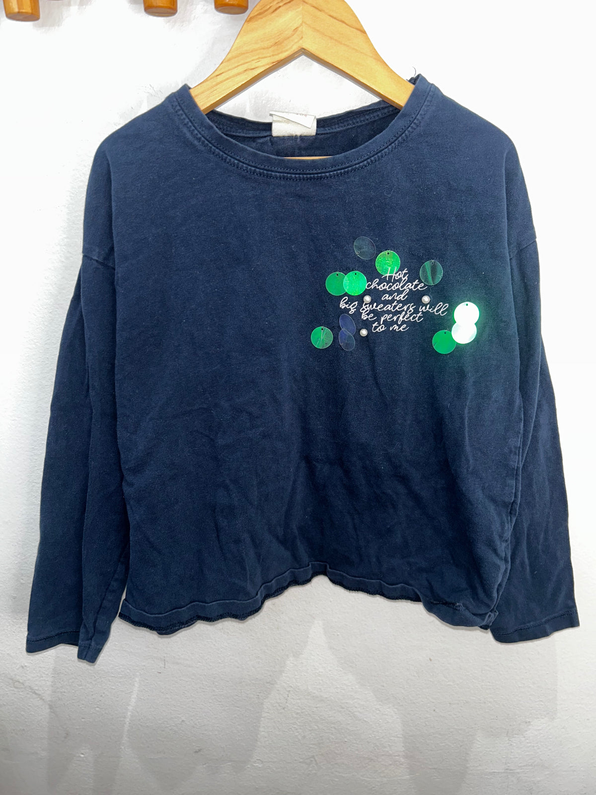 Navy holiday longsleeve 9y