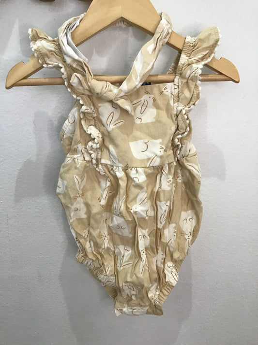 Bunnies shorty romper 6-12m w headband