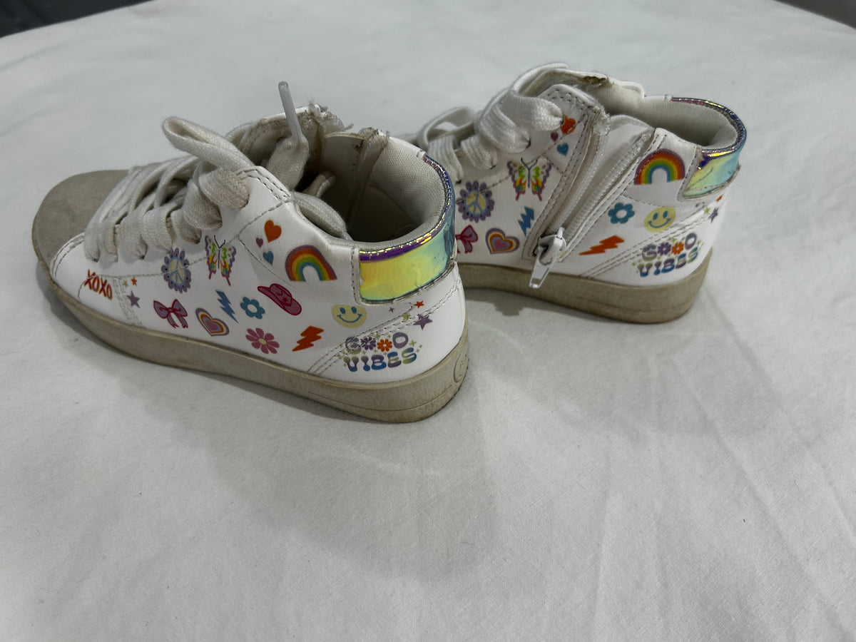 C11 doodle hightops