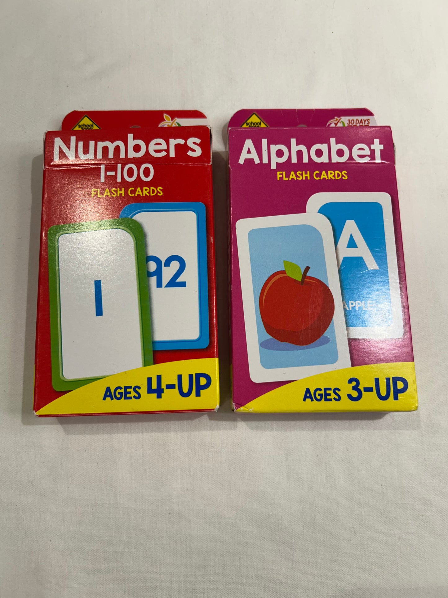 Alphabet and number flash cards set