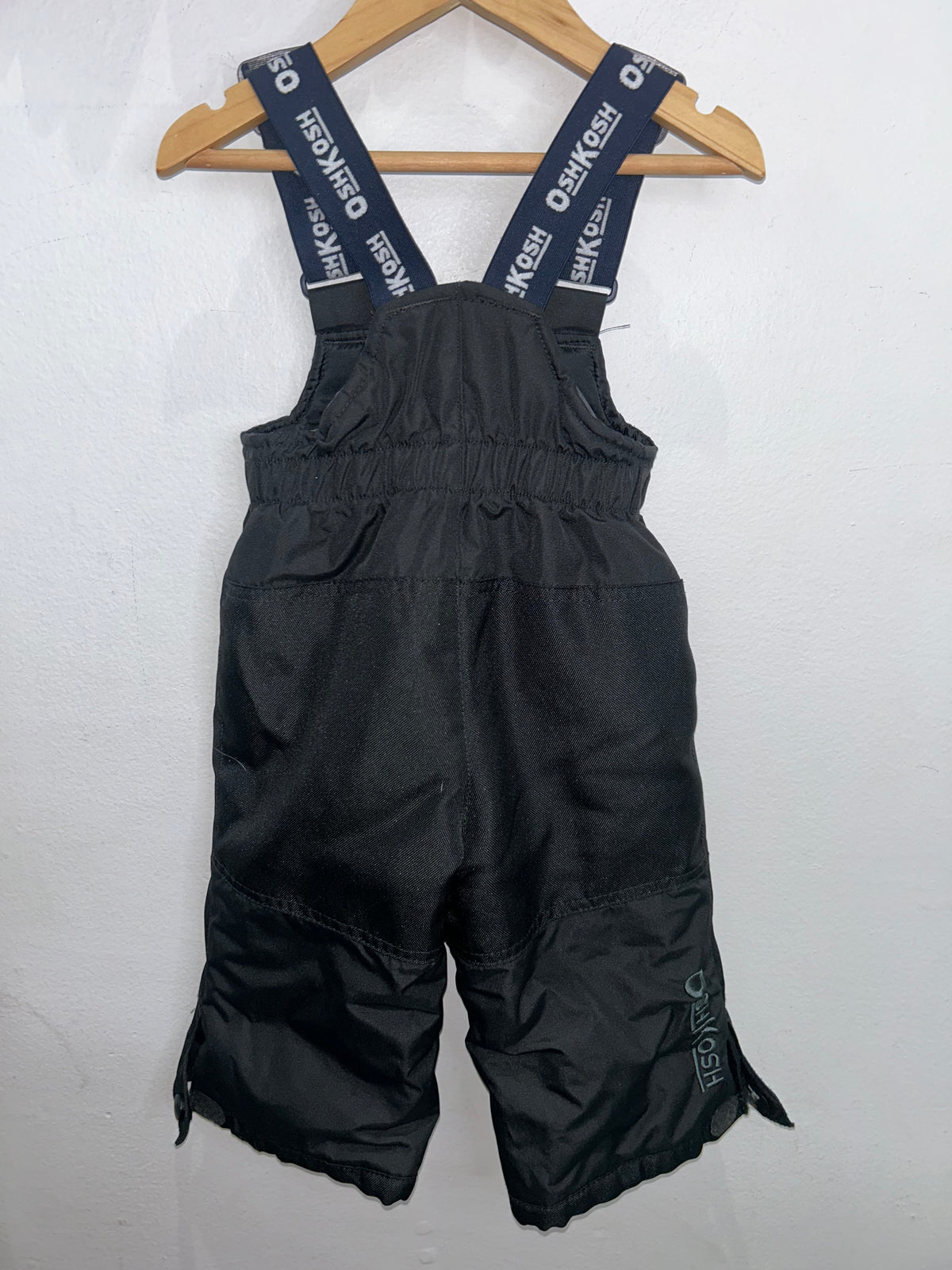 Black bib snowpants 12m