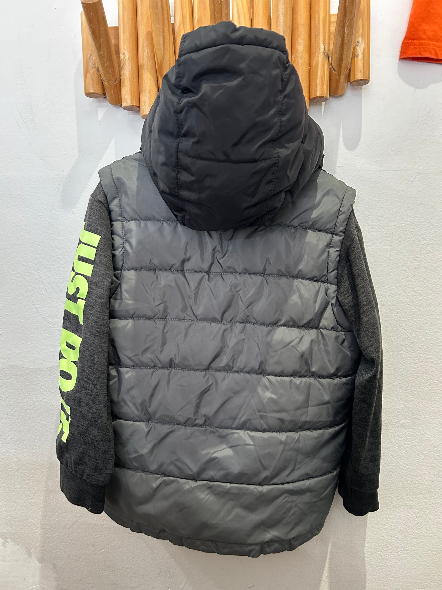 Nike puffer vest jacket 7-8y