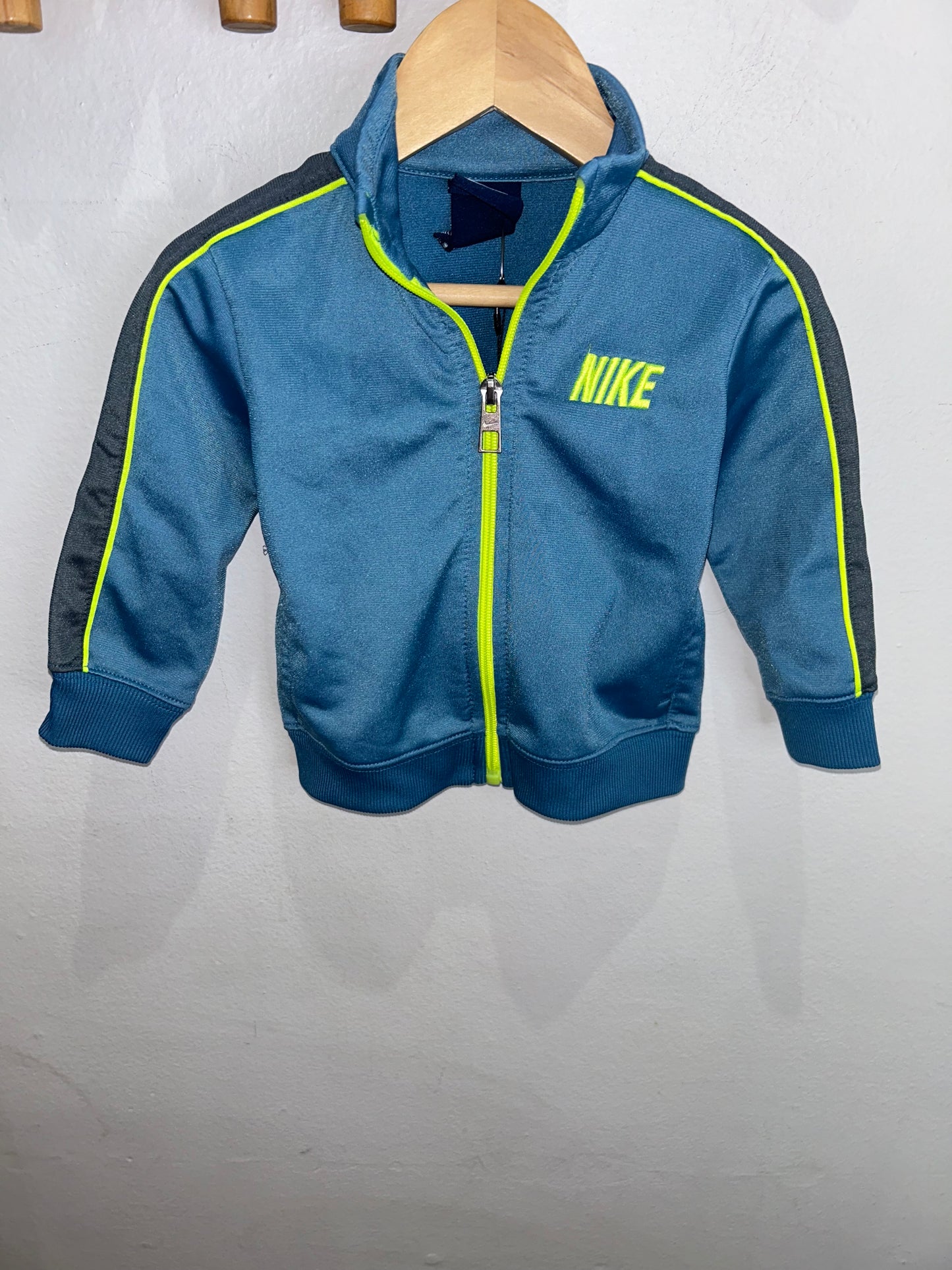 Nike teal jogger set 12m