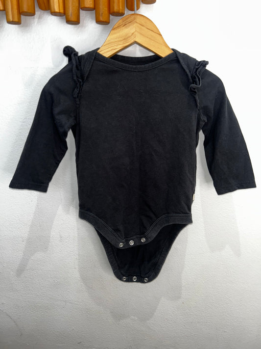 Black shoulder ruffle onesie 6-12m