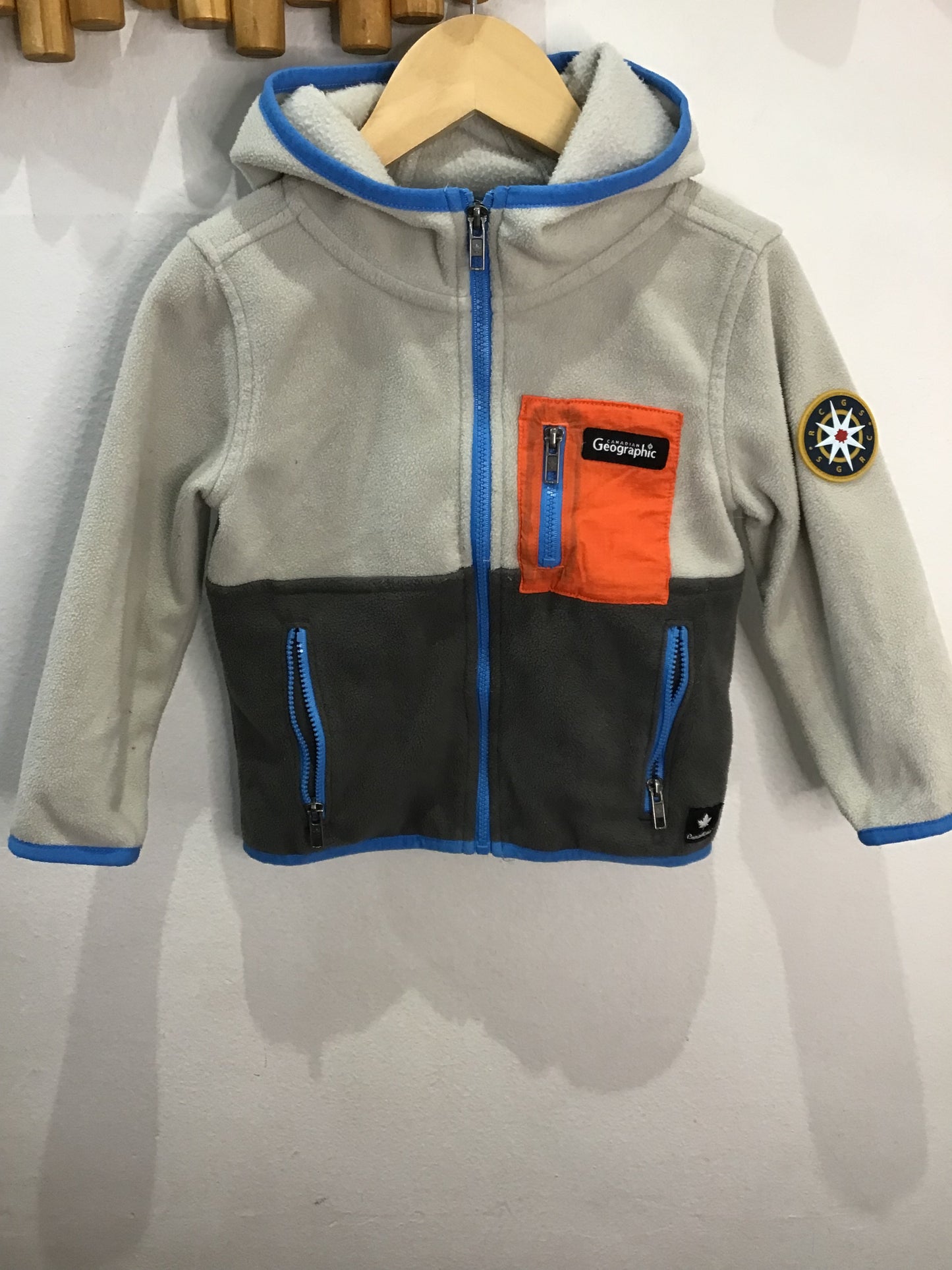 Grey Canadian Geo fleece 2y