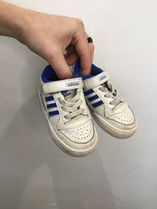 C6 blue Adidas