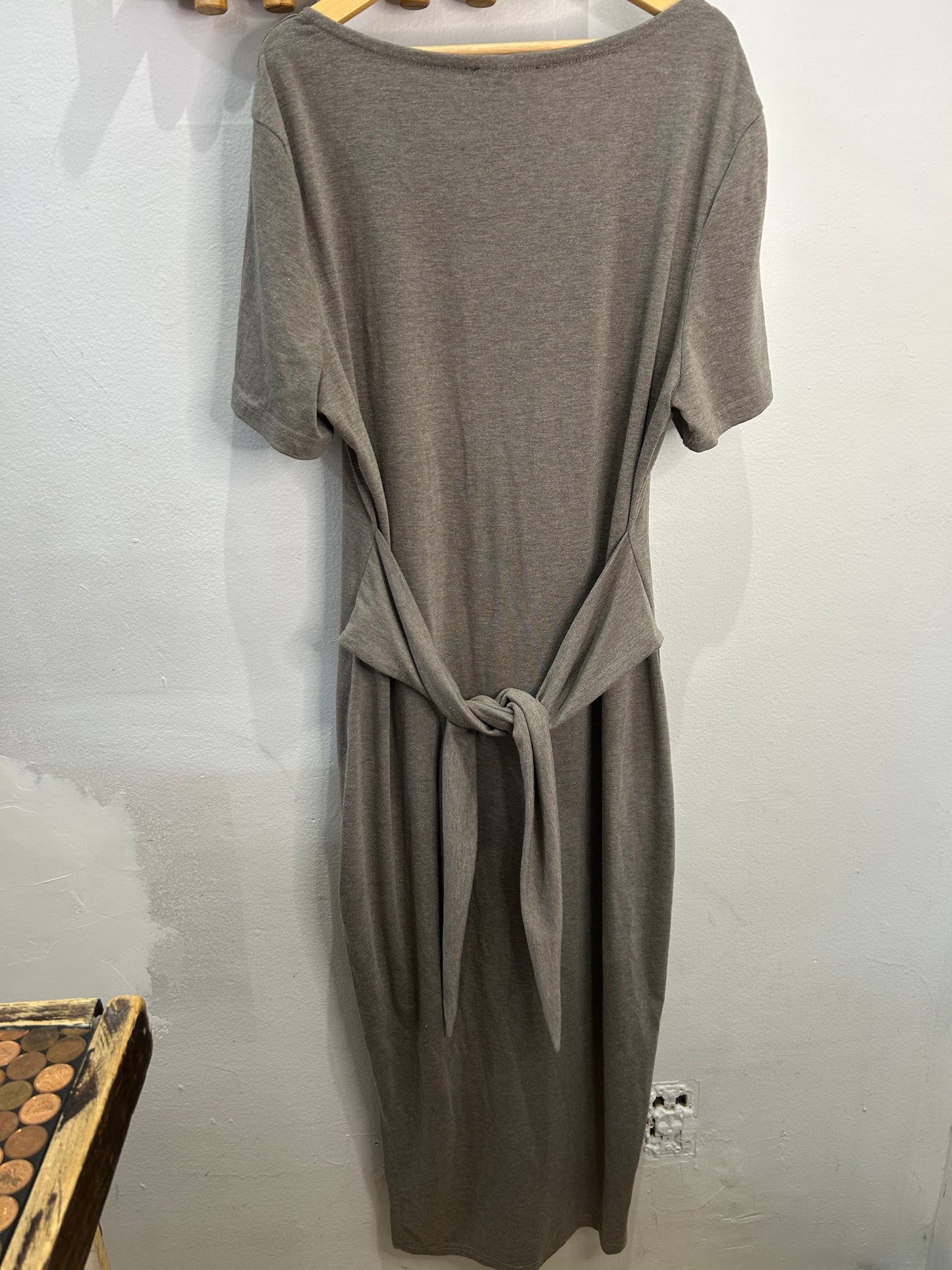 Taupe dress M-L