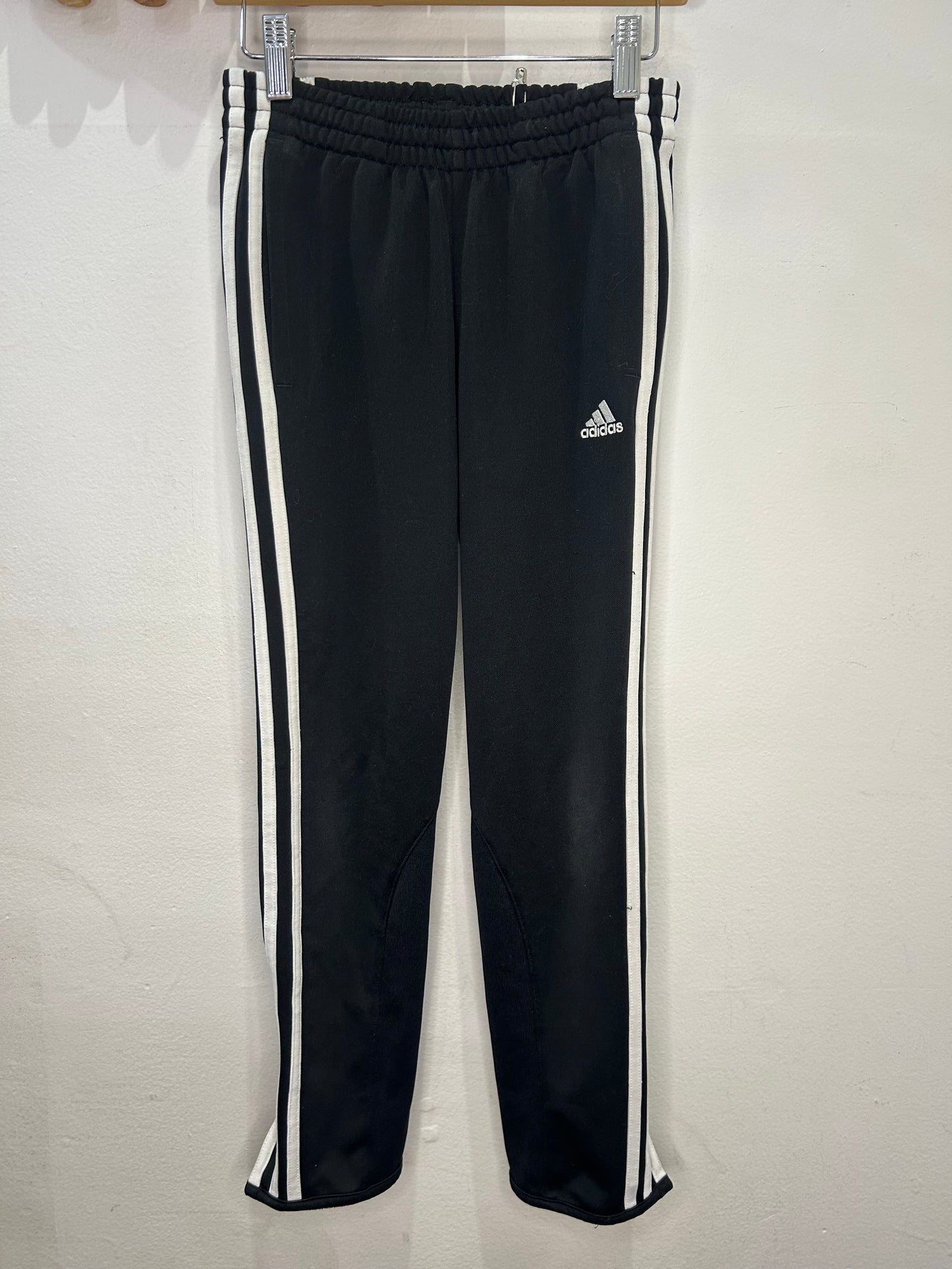 Adidas activewear black joggers 9-10y