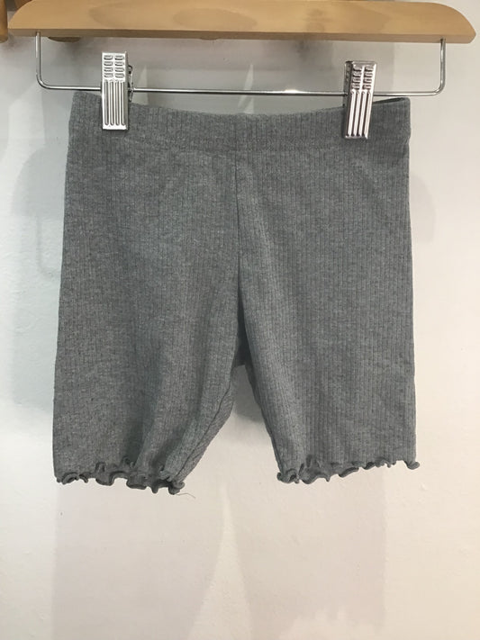 Lettuce hem grey shorts 5y