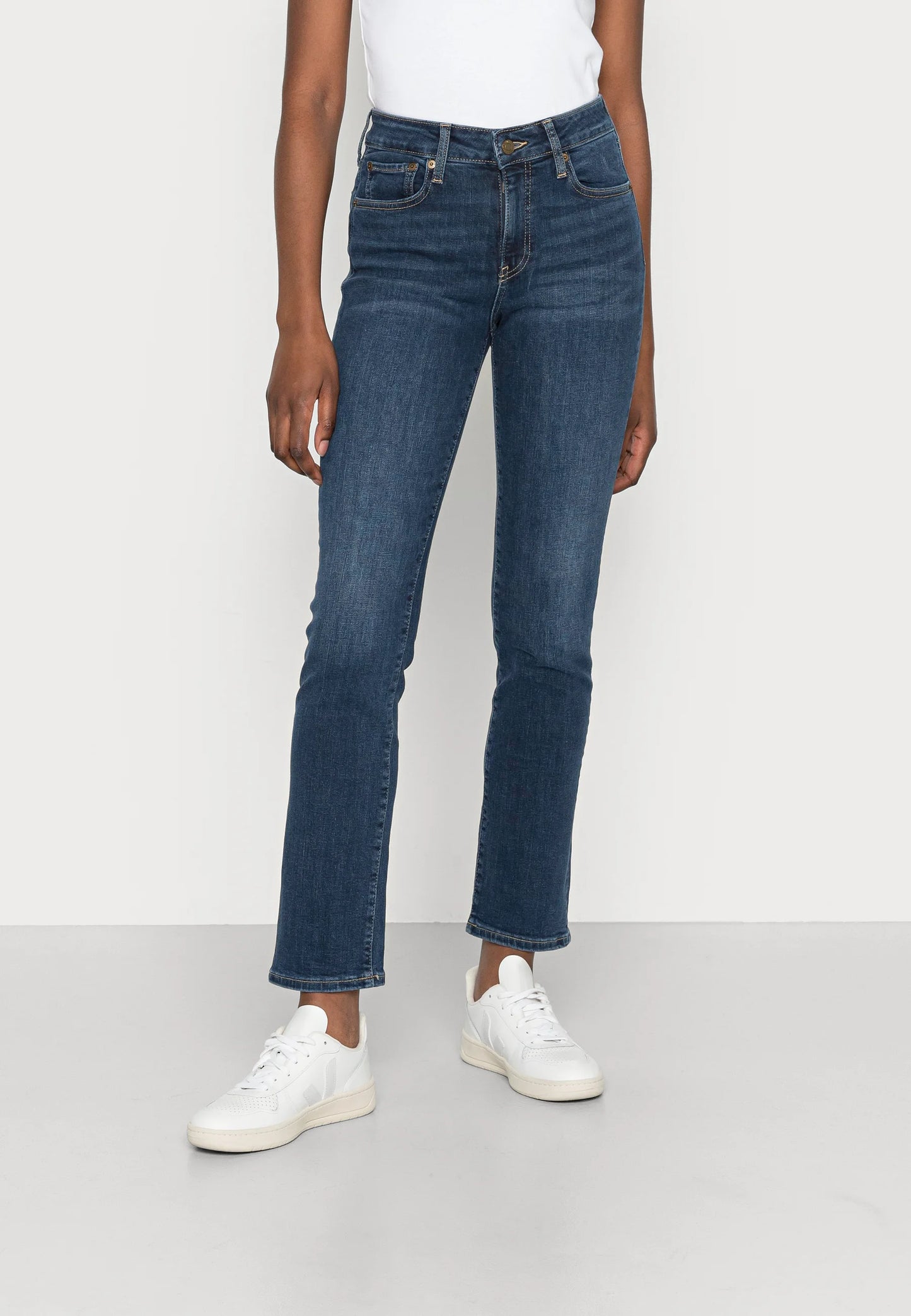 Kick flare high rise jeans size 29