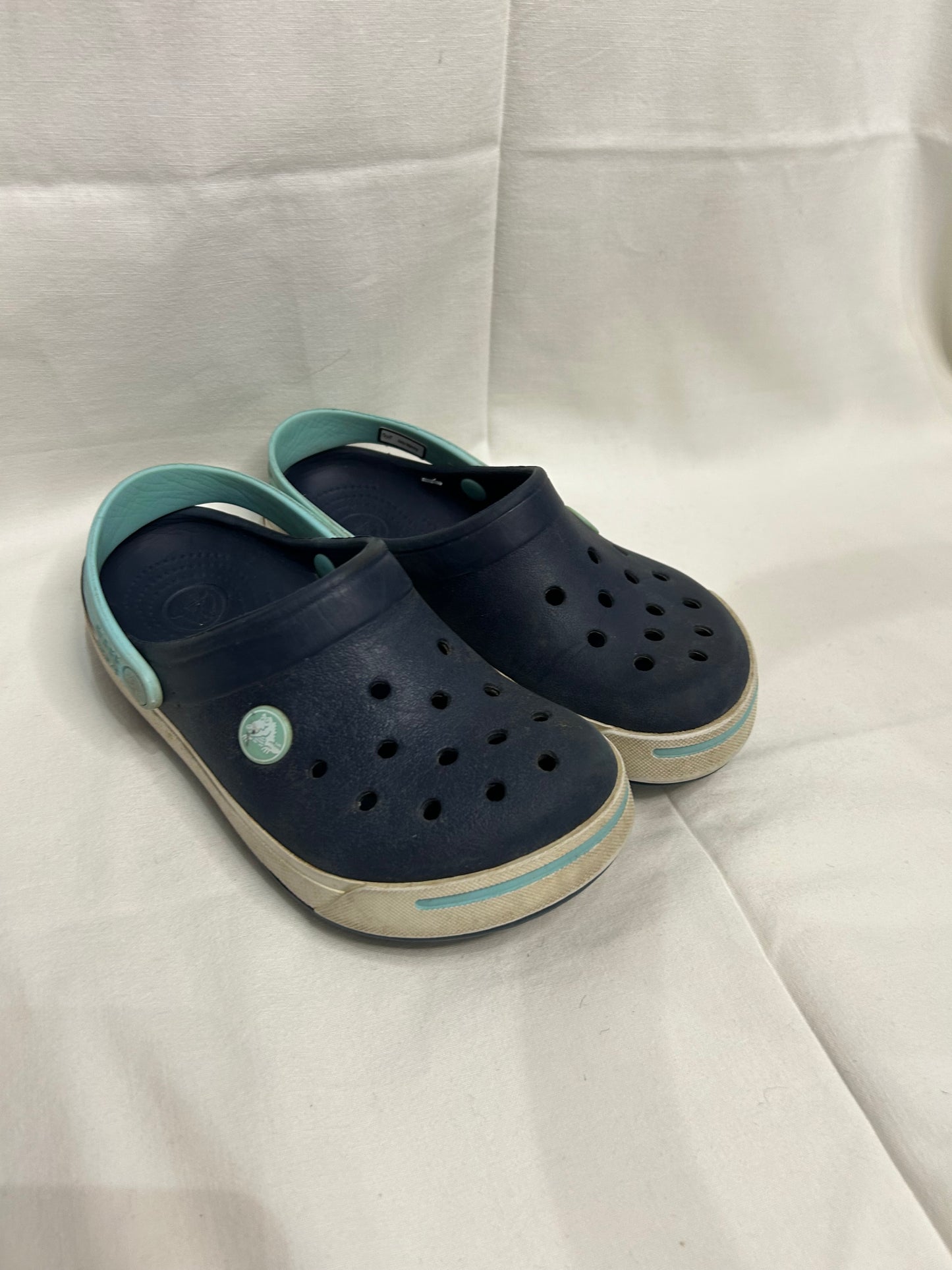 C12-13 blue two-shades Crocs