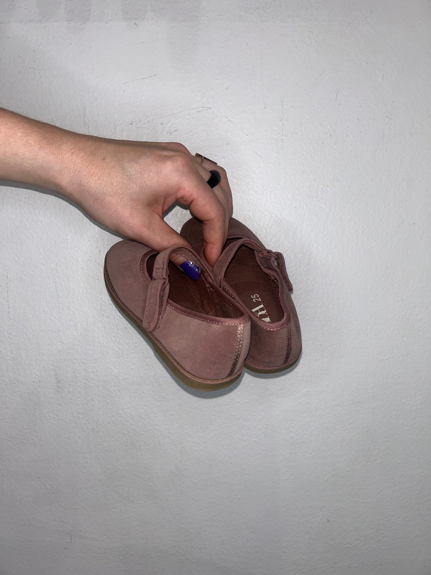 C8 mauve maryjanes
