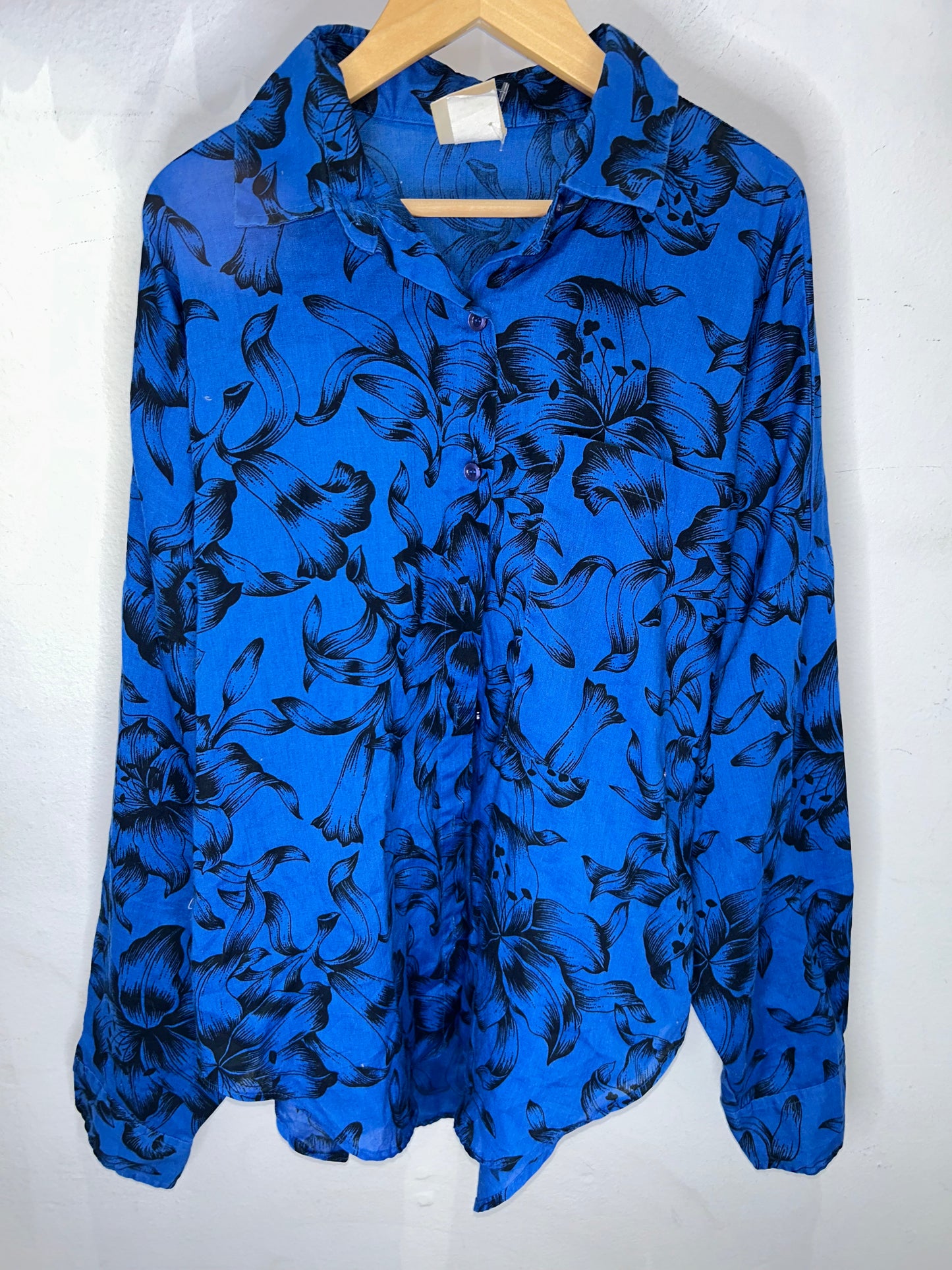 Lee vintage blue print shirt- audlt L