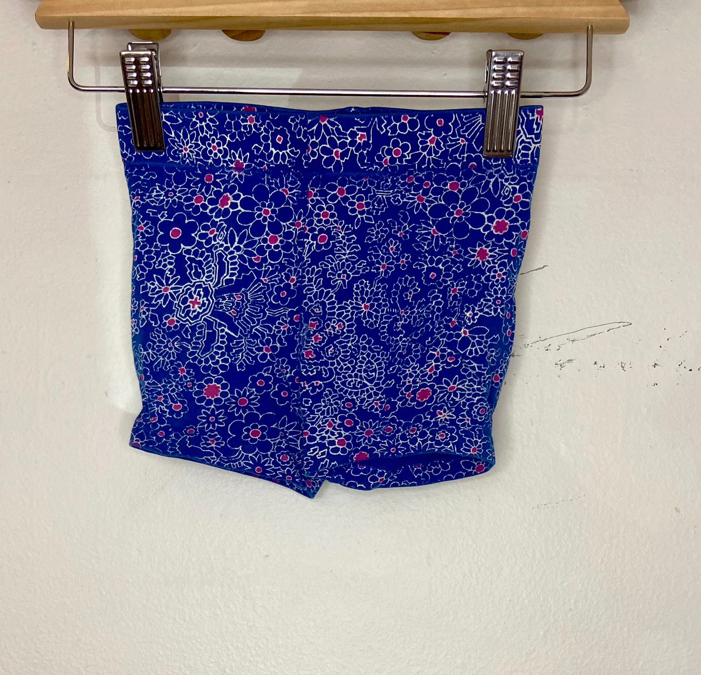 Blue flowers bike shorts 12-18m