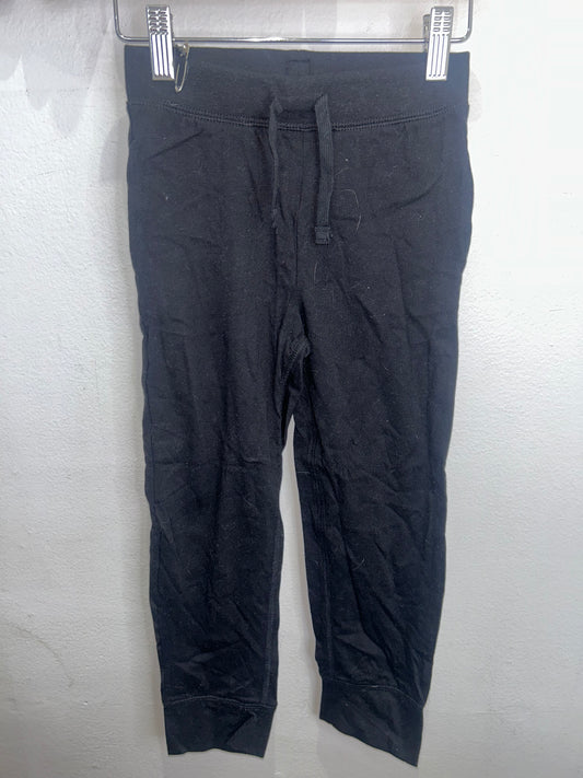Black cotton pants 5y NEW