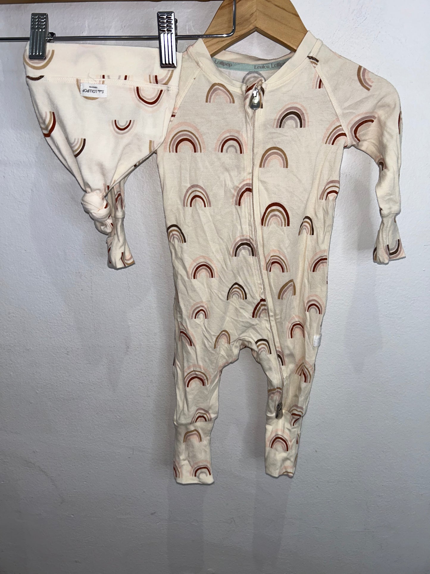 Louloulollipop rainbow sleeper w hat 0-3m