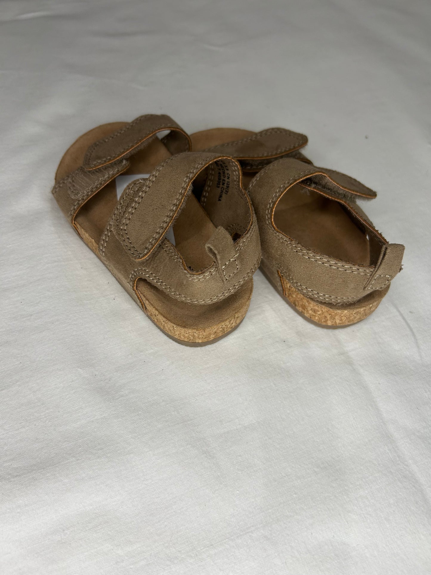 C5 beige sandals