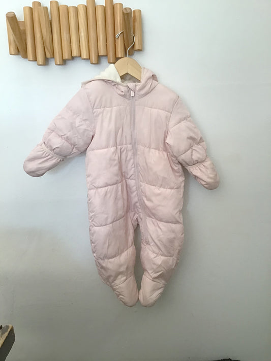 Light pink snowsuit 6-12m