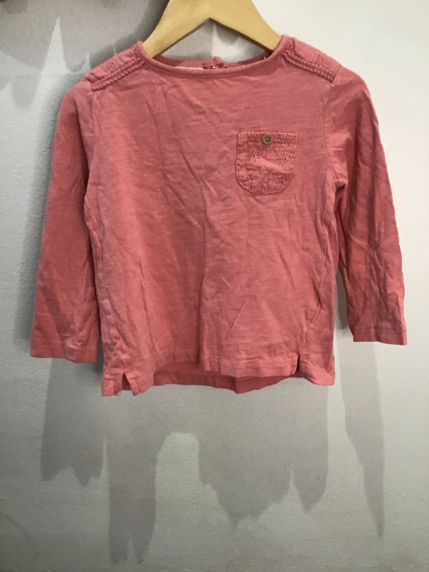 Pink lace pocket longsleeve 2-3y