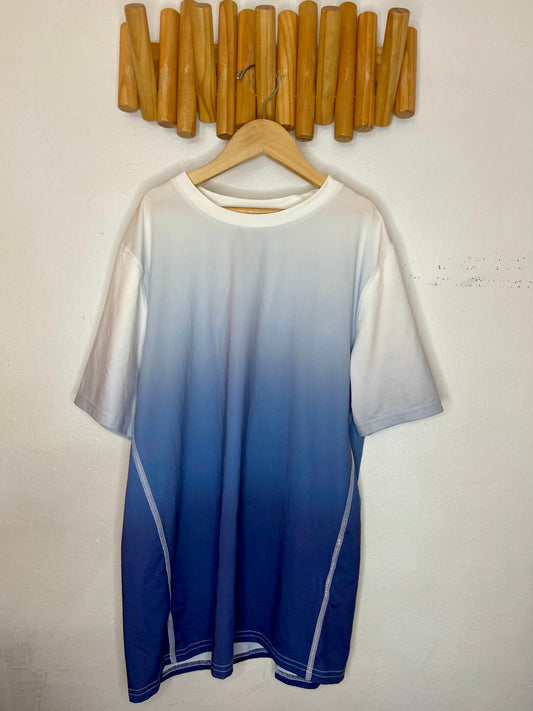 Blue ombre activewear tee 10-12y