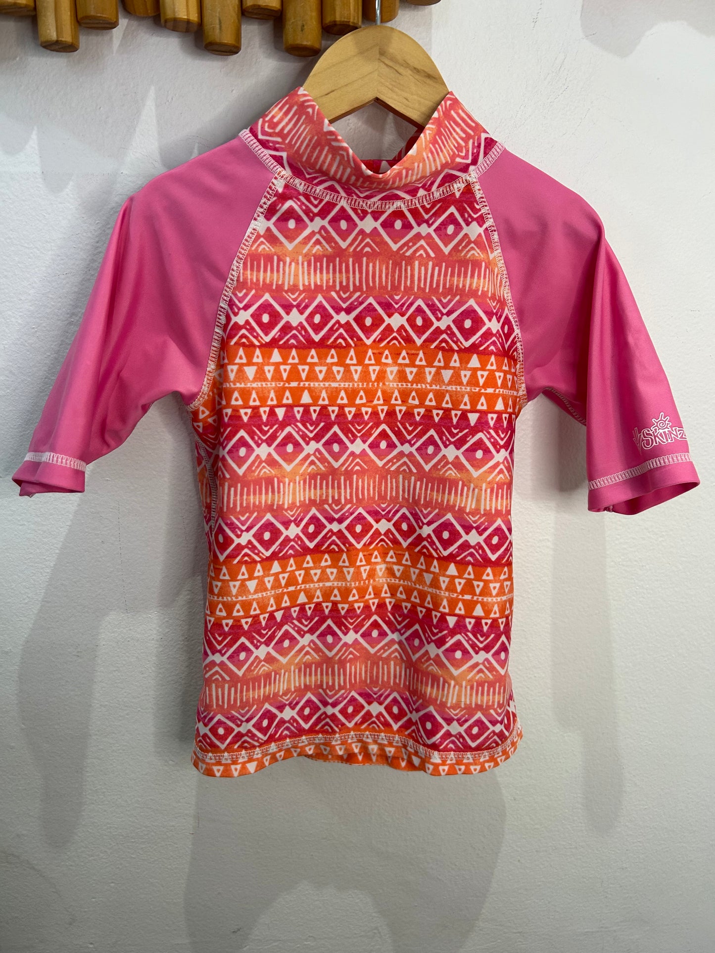 UV Skinz three piece swimsuit 7y