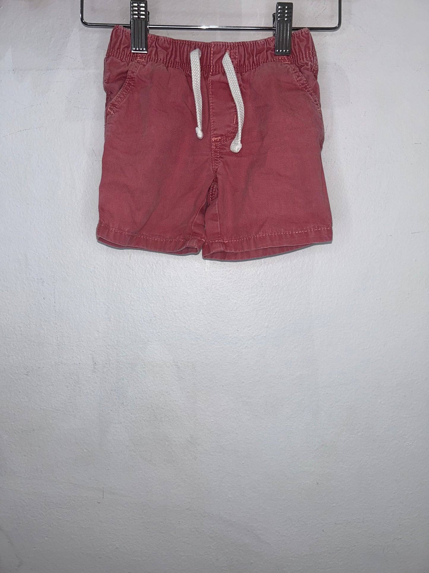 Red shorts 6-12m