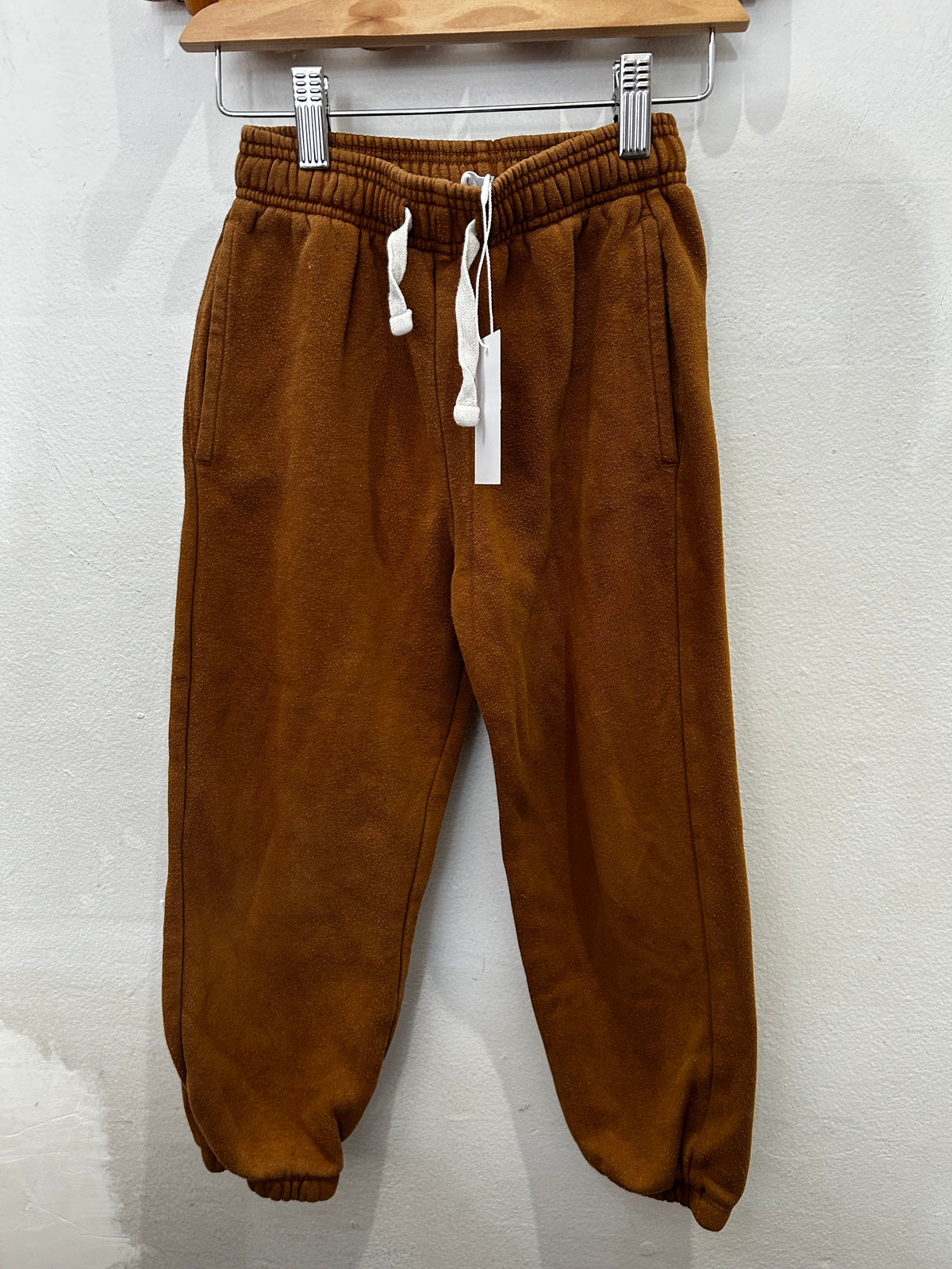 Brown classic joggers 6-7y