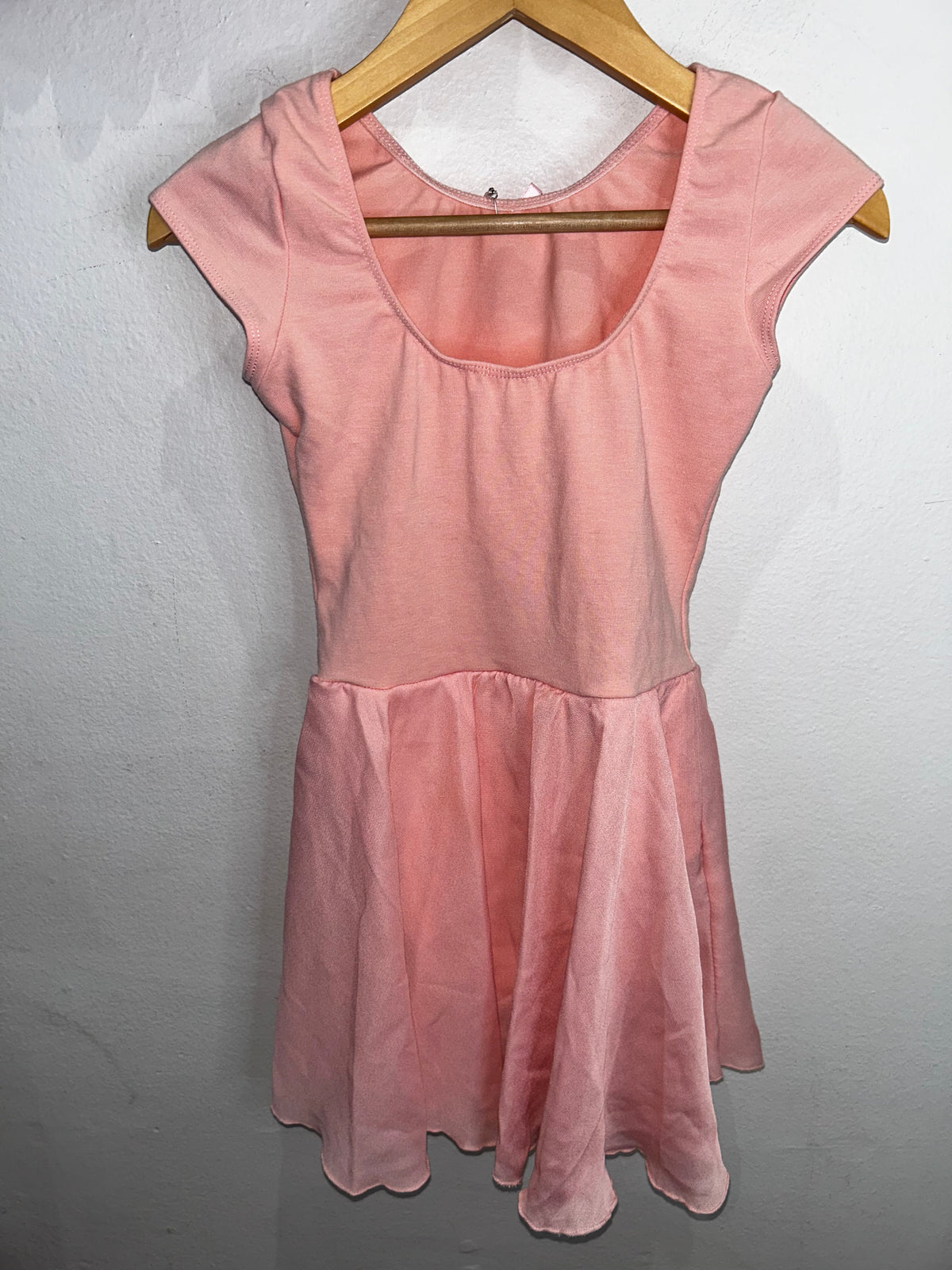 Mondor leotard w skirt 6-7y NEW