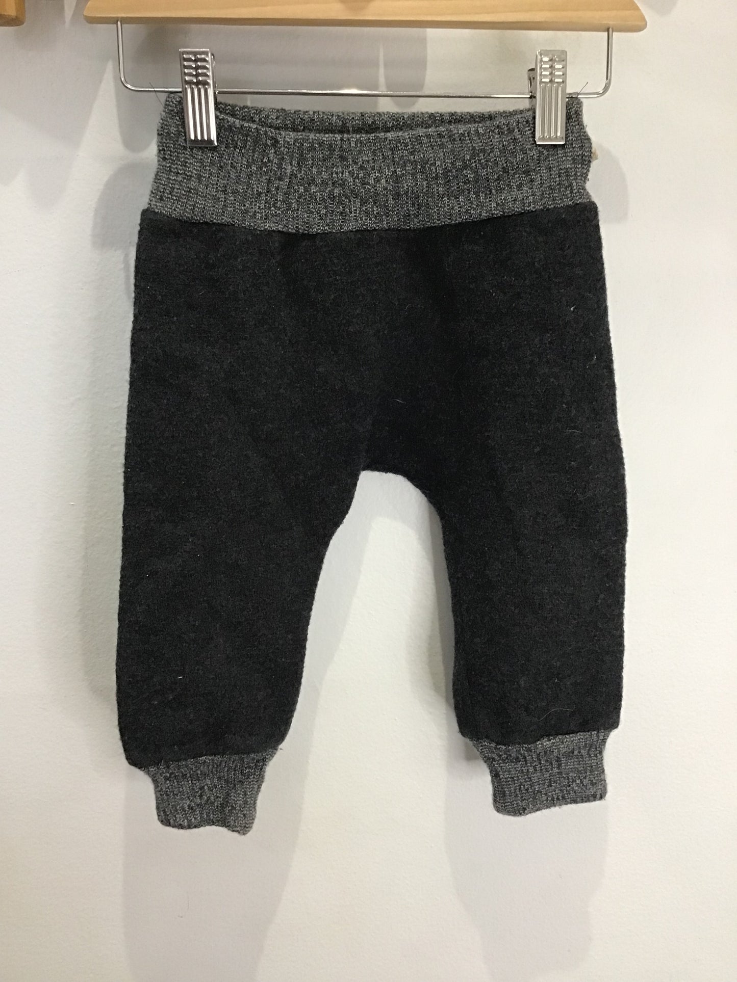 Disani boiled wool pants 6-12m