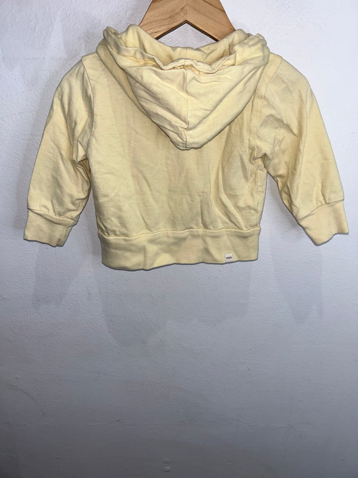 Minimioche butter yellow sweatshirt 6-12m