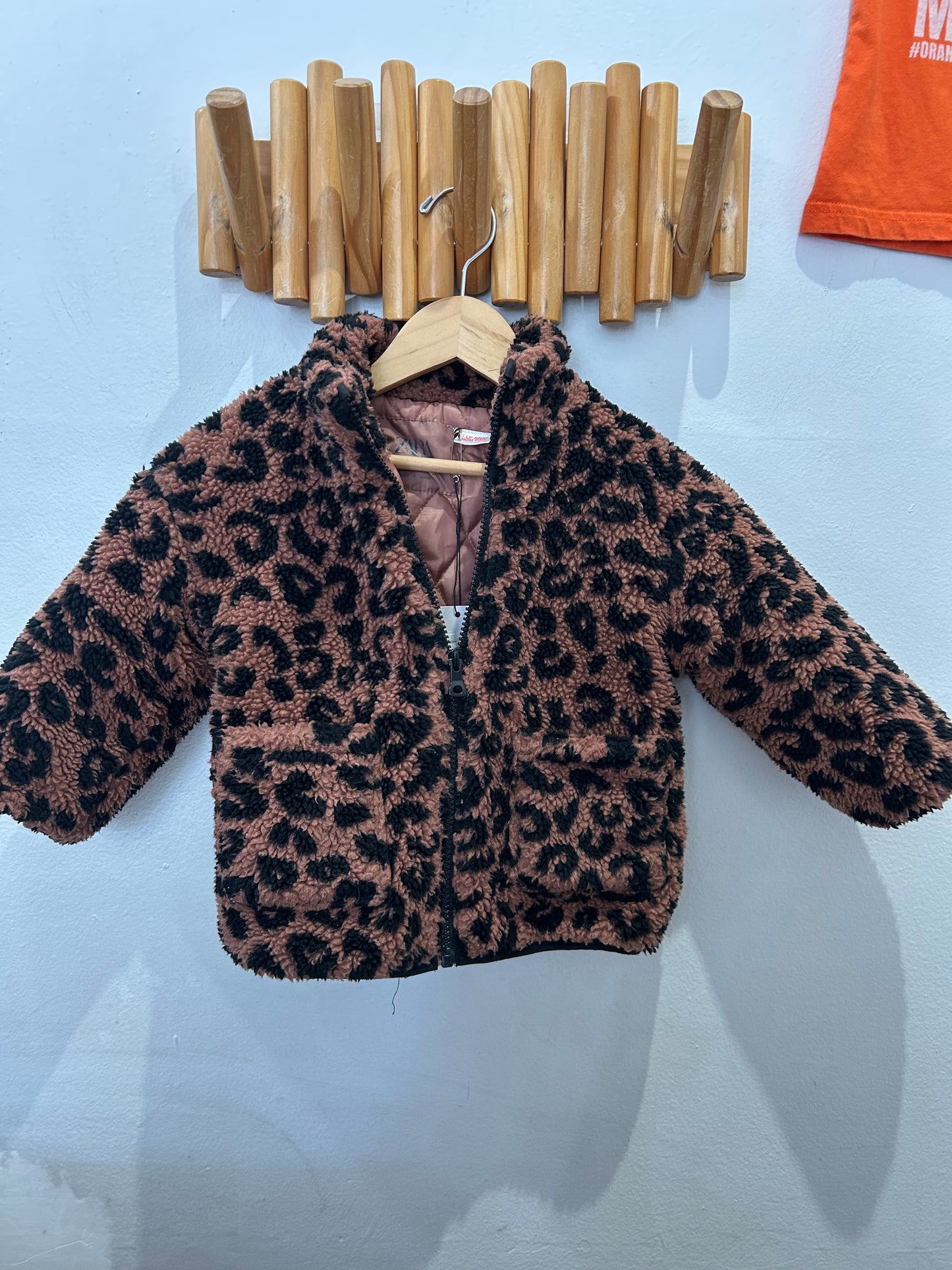 Furry brown leopard coat 2-3y