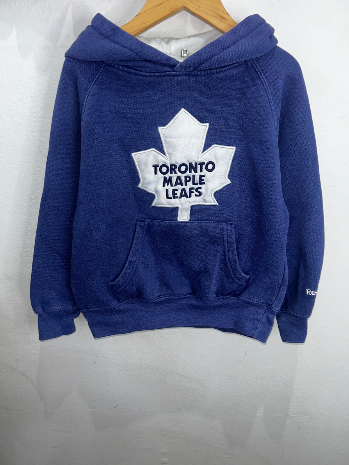 Maple Leafs hoodie 5-6y*