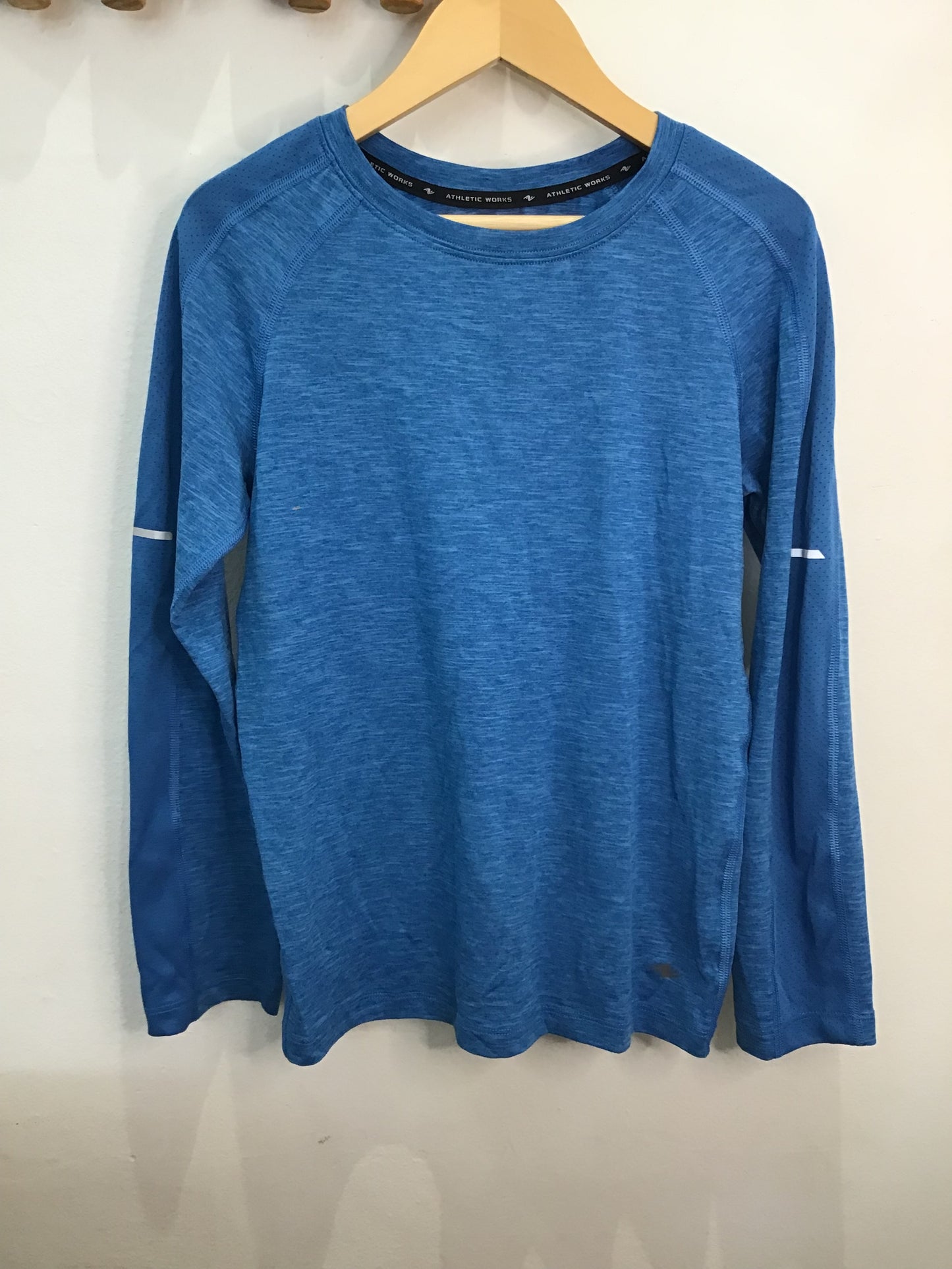 Tee blue activewear longsleeve 7-8y